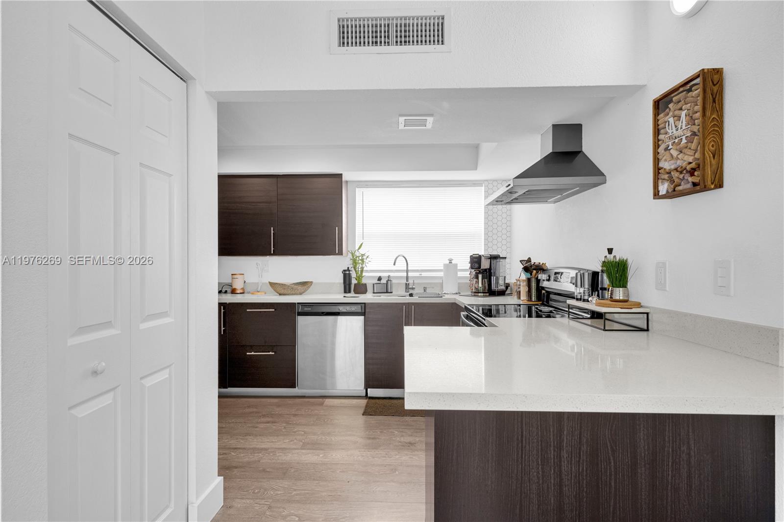 PINEBARK CONDO NO 1 - Residential