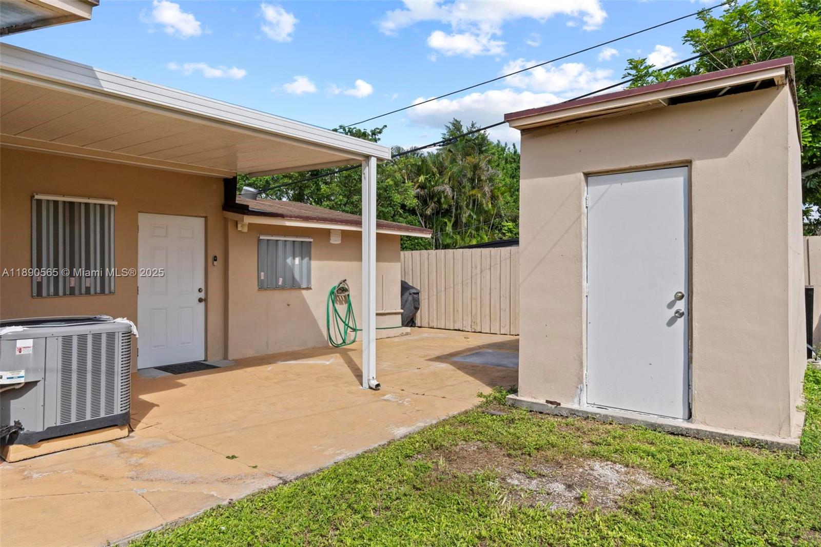 SUNLAND PARK SECTION 2 - Residential Lease