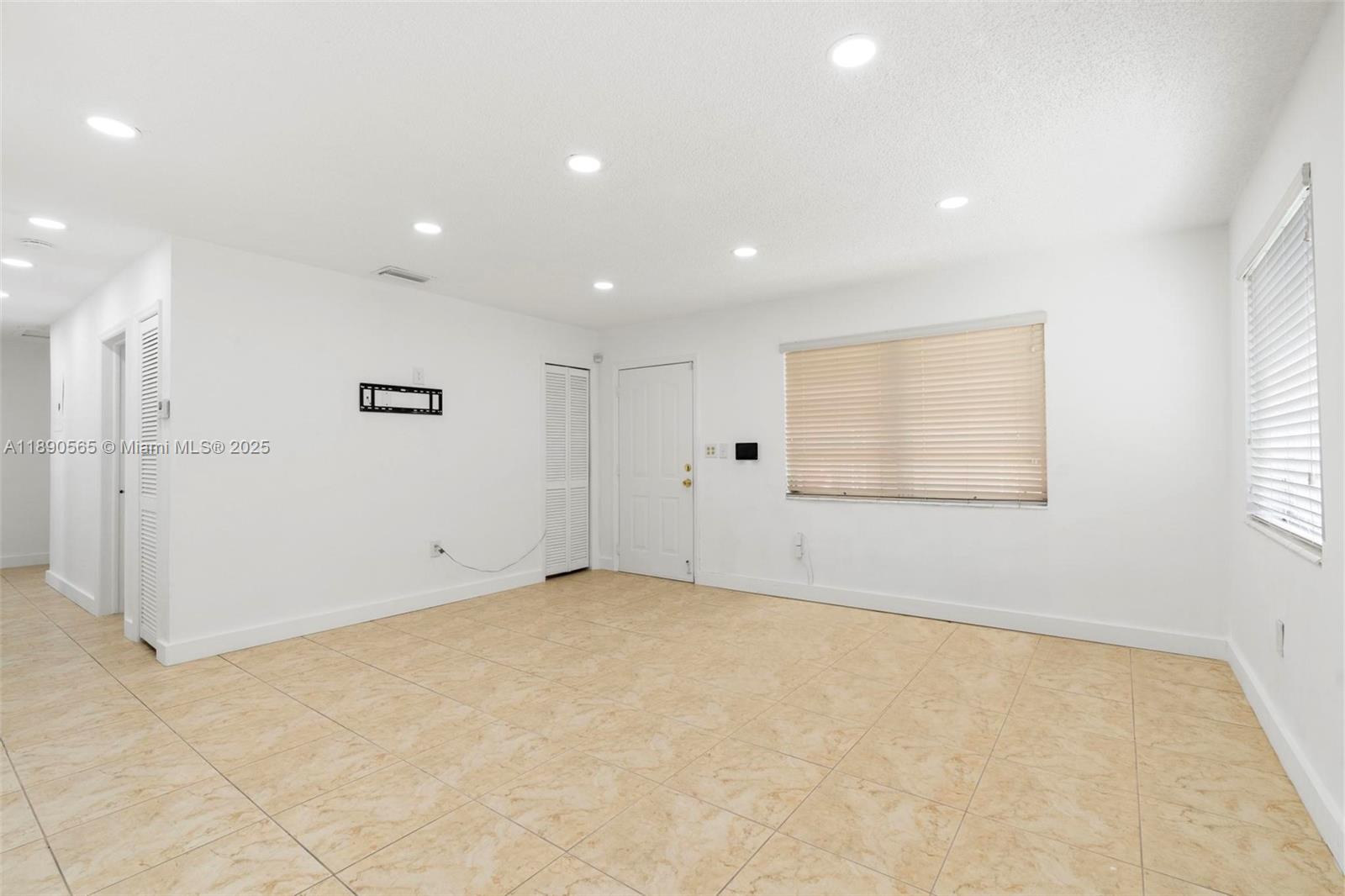 SUNLAND PARK SECTION 2 - Residential Lease