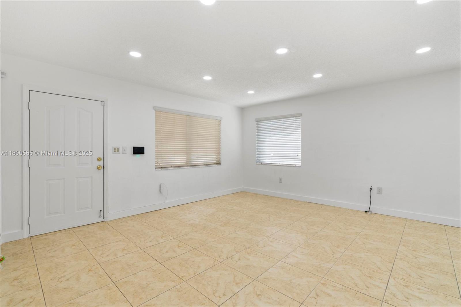SUNLAND PARK SECTION 2 - Residential Lease