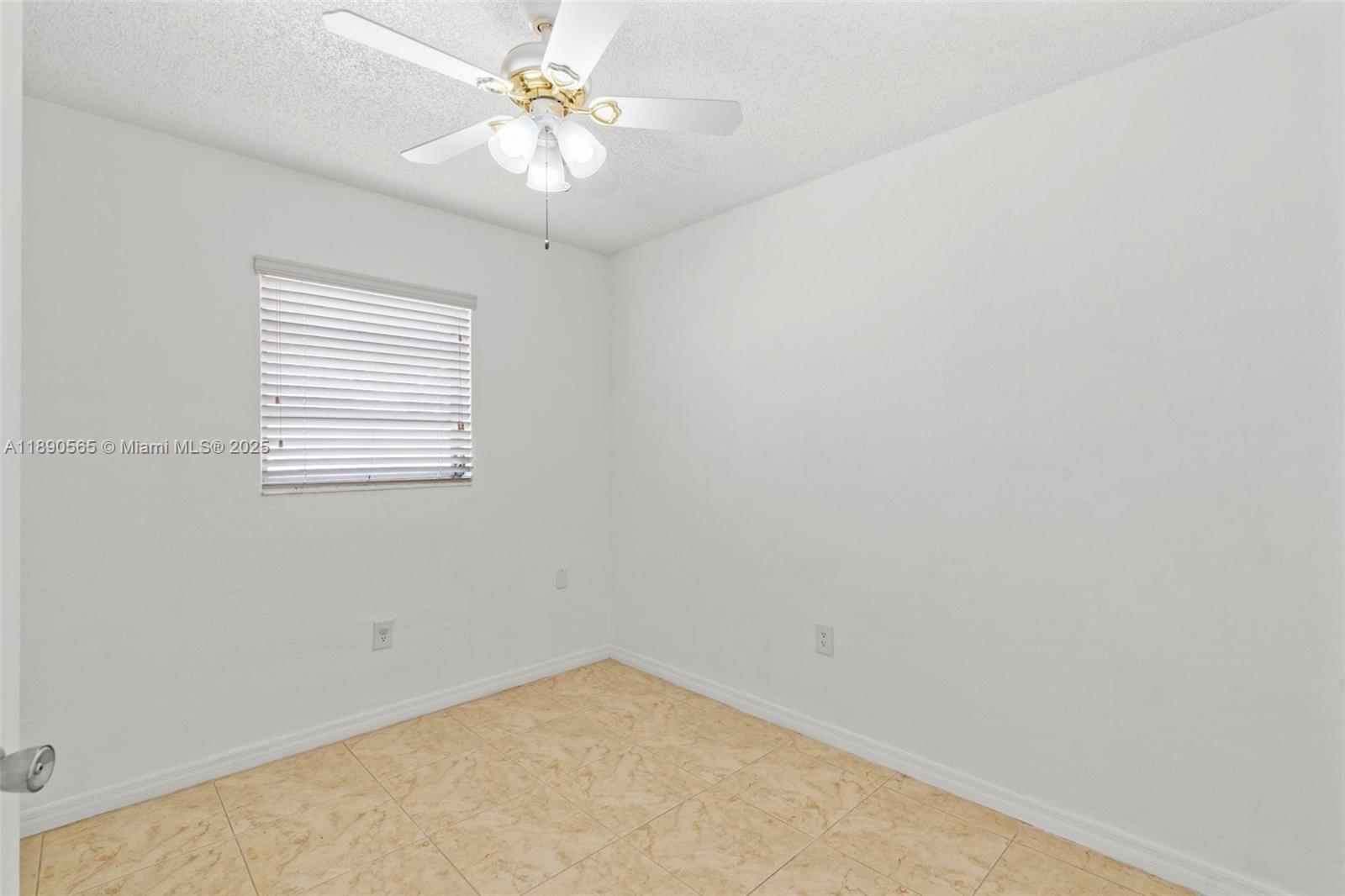 SUNLAND PARK SECTION 2 - Residential Lease