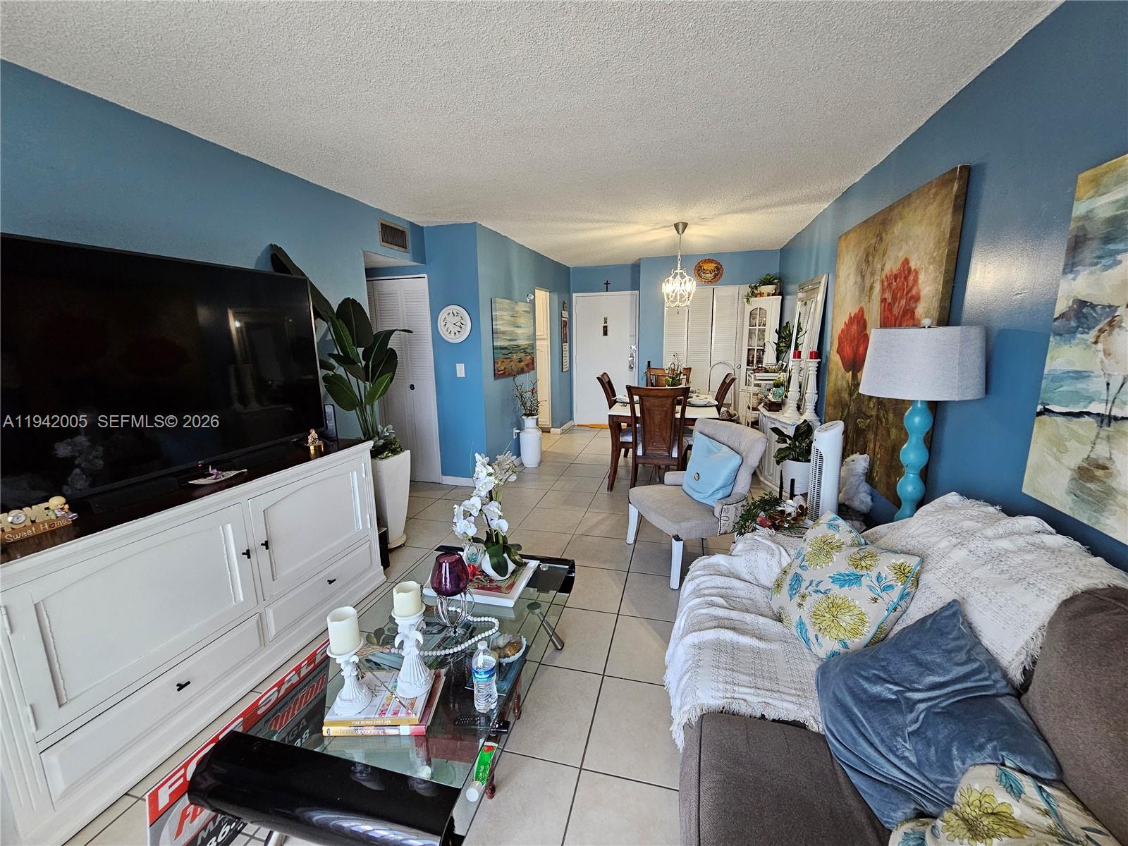 MADRID TERRACE CONDO - Residential