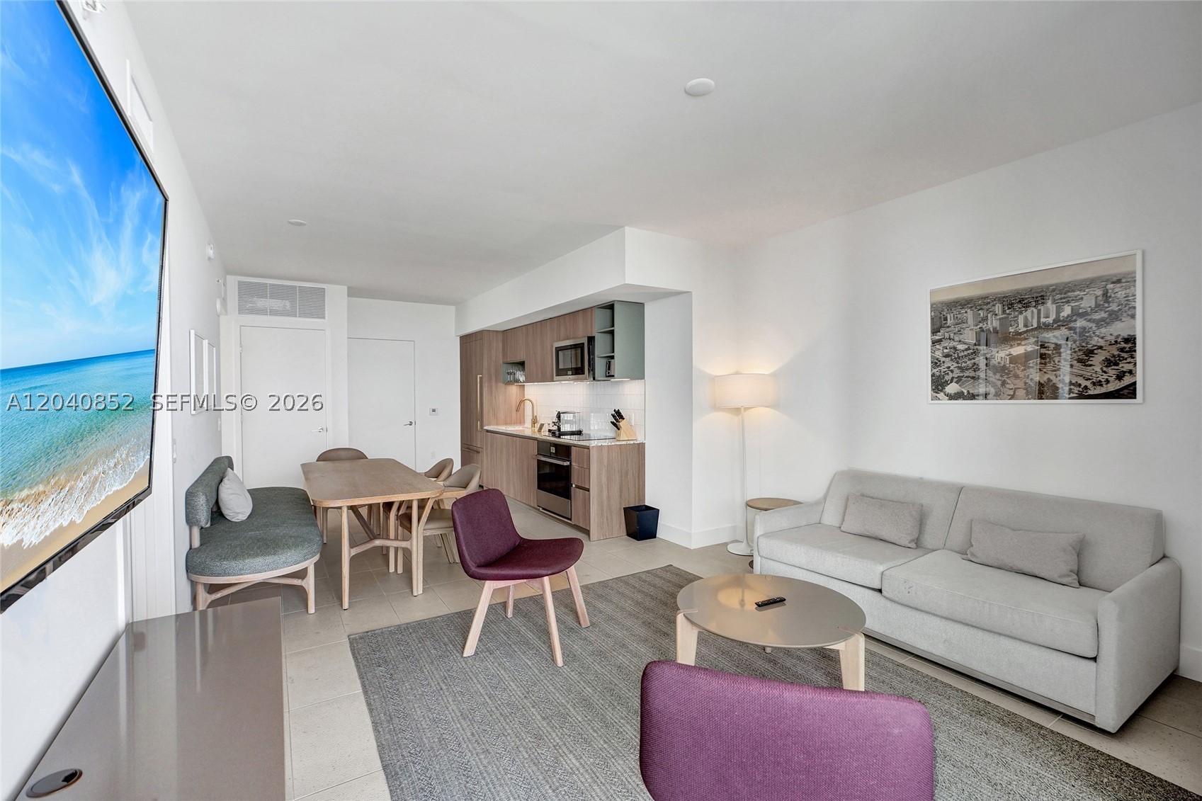 159 NE 6th St 3916