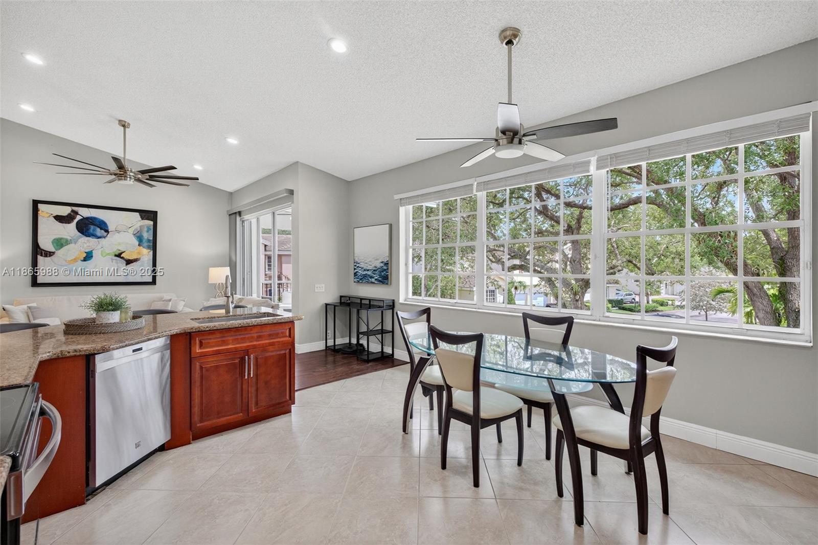 EAGLE TRACE - Residential