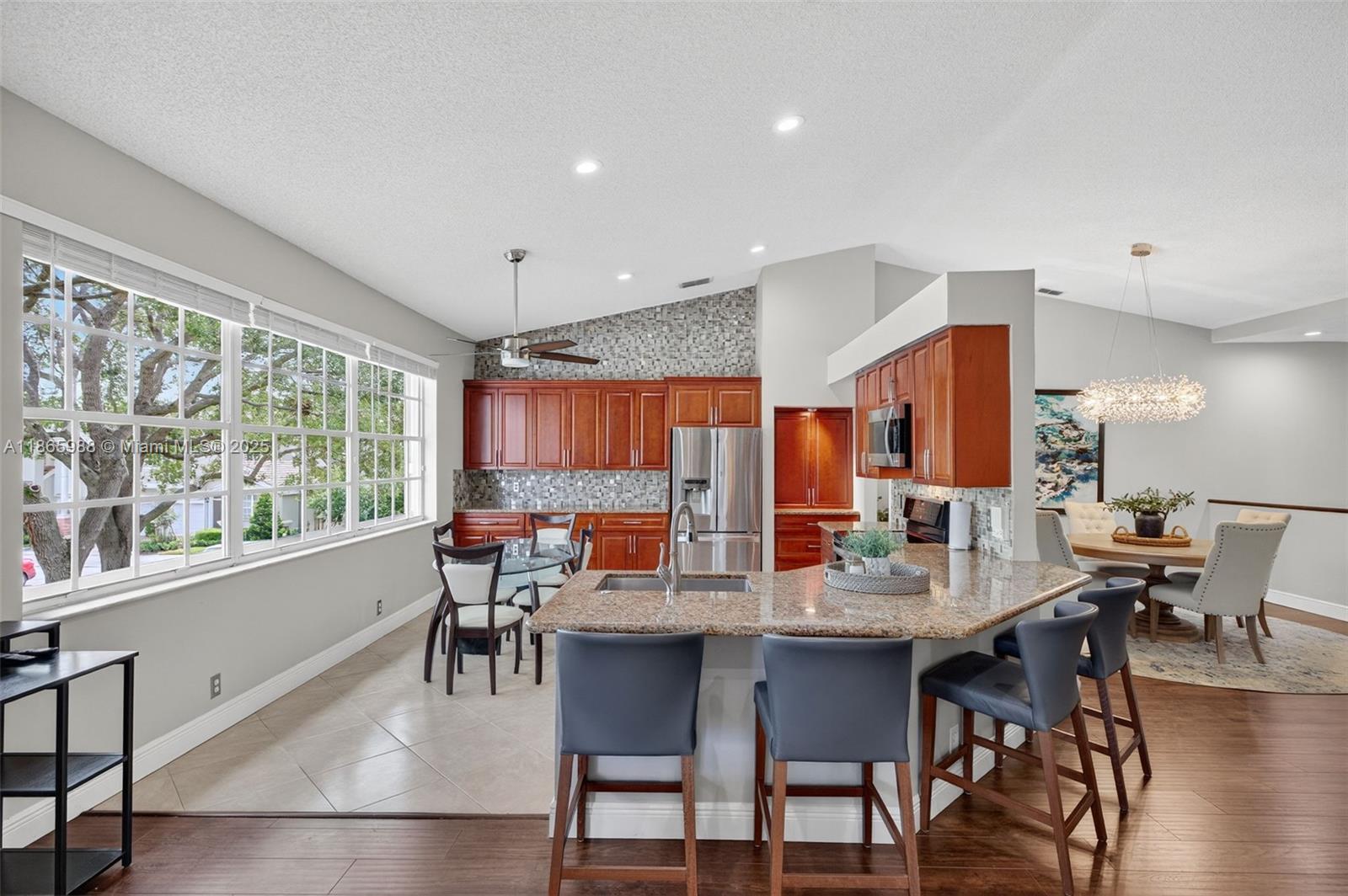 EAGLE TRACE - Residential