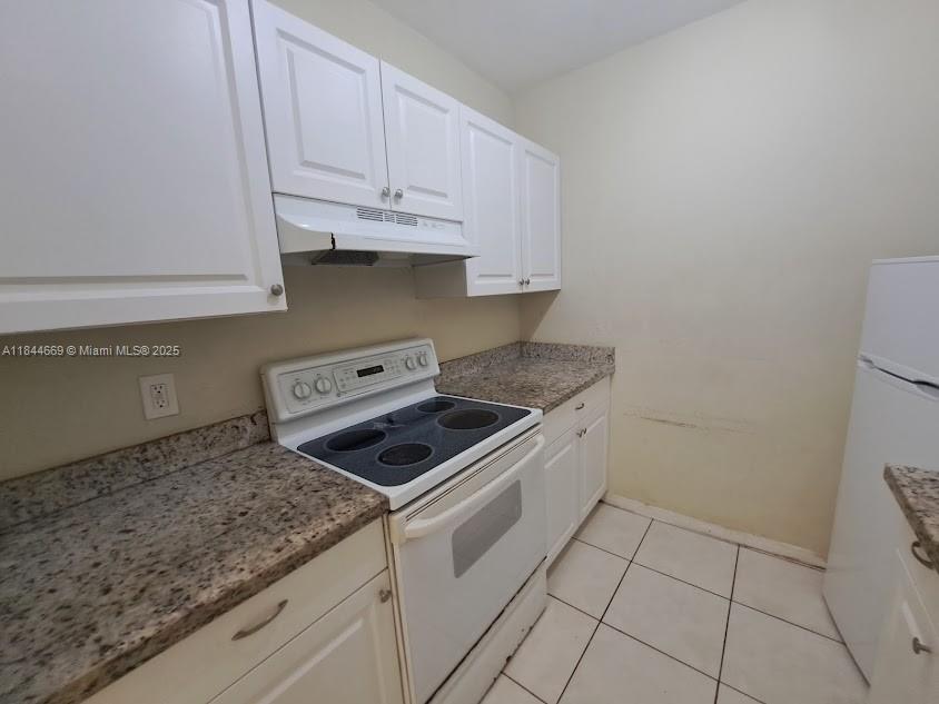 FAIRFIELD APTS CONDO - Residential Lease