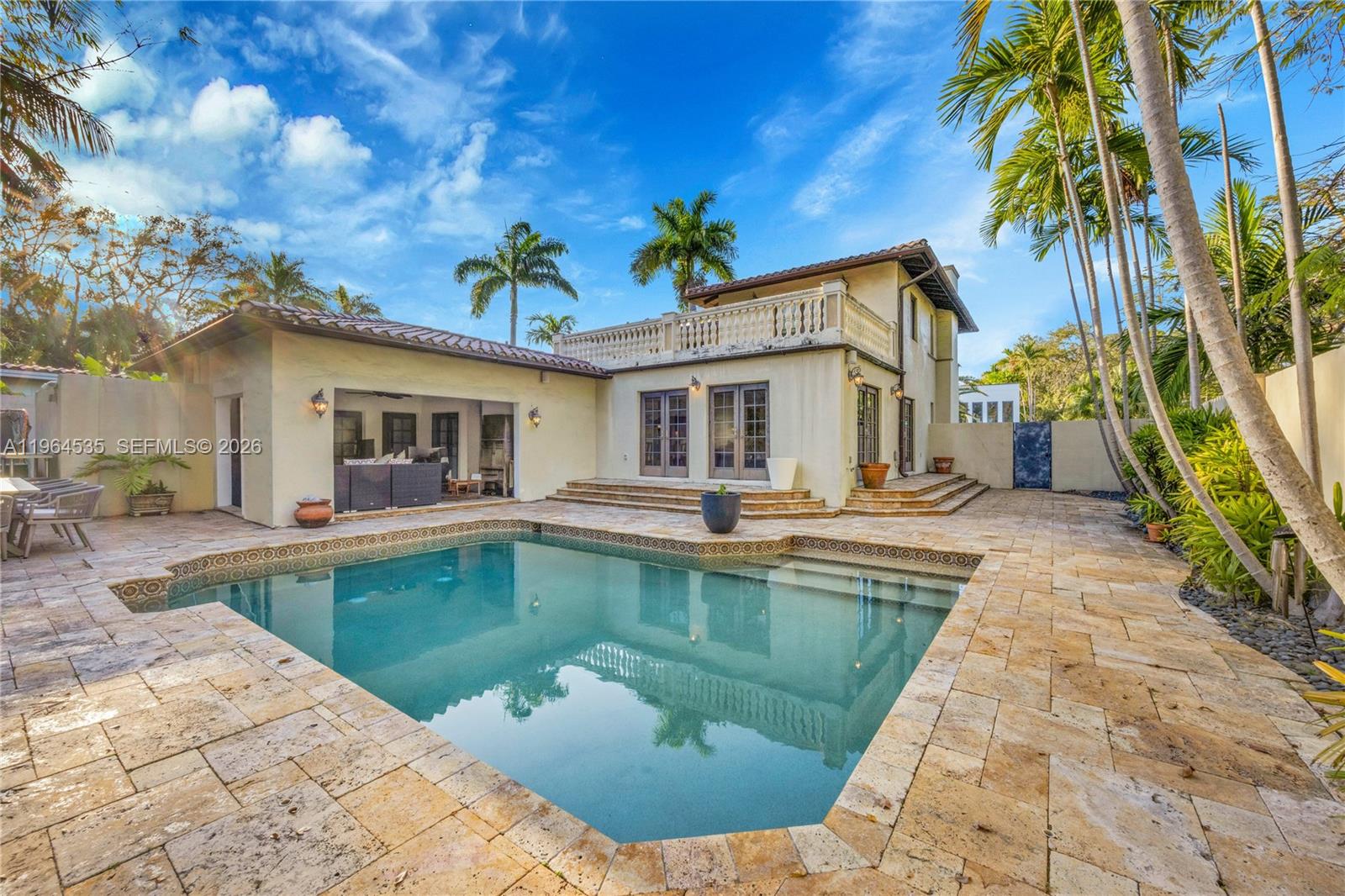 NATOMA MANORS - Residential