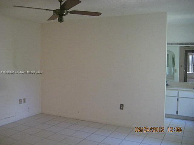 9015 SW 125th Ave N406