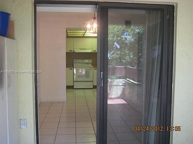 KENLAND POINTE CONDO #1 - Residential