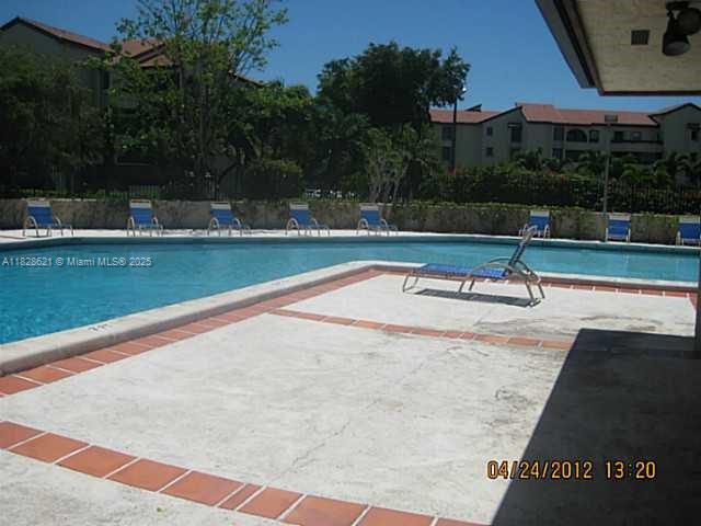 KENLAND POINTE CONDO #1 - Residential