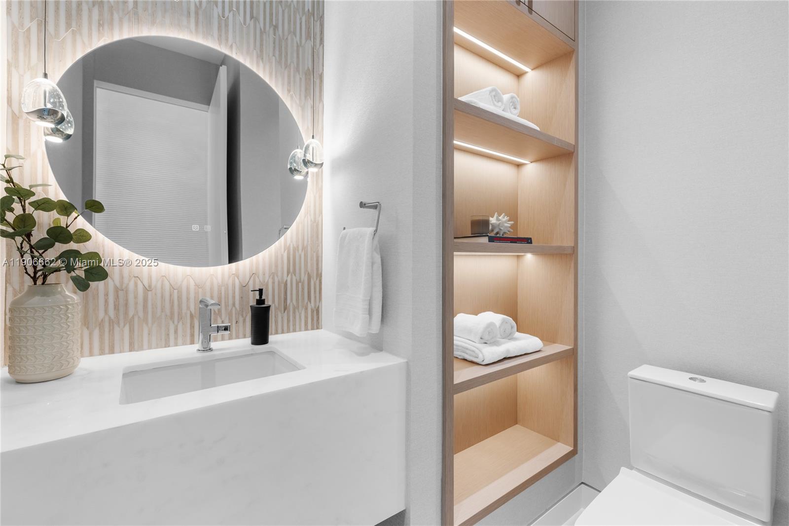 SURPRISE LAKE - Residential