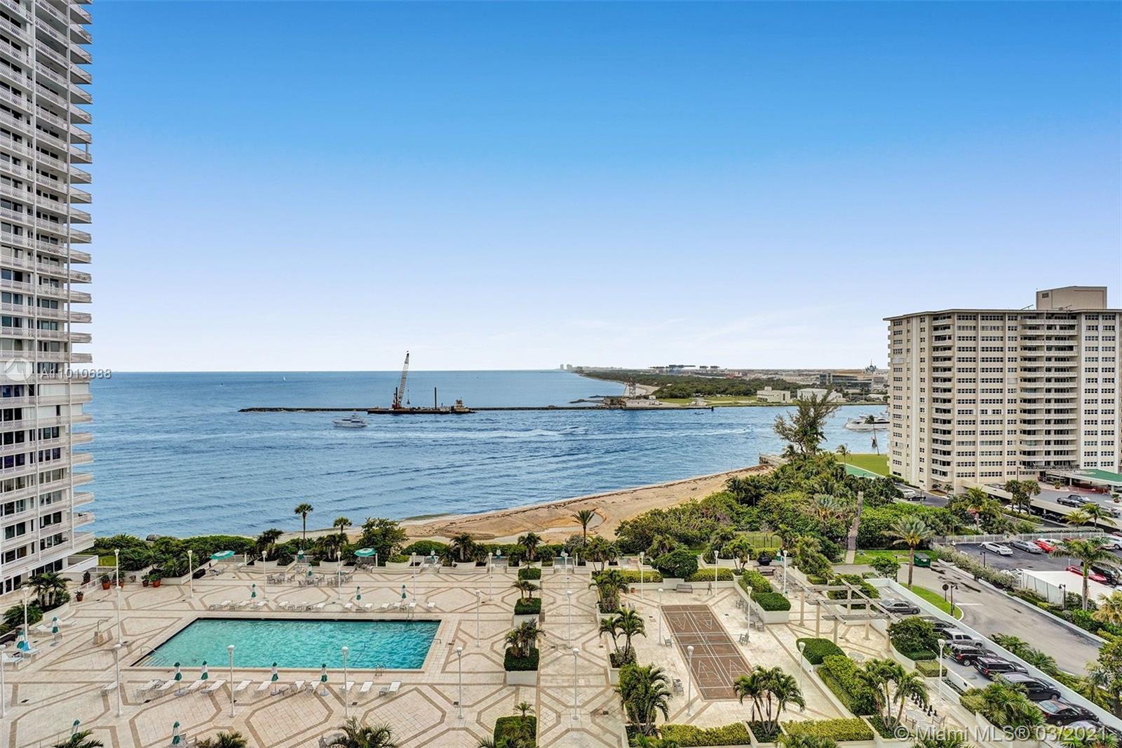 Point of Americas I offers the best location possible!! This enormous 2/2 is original and priced for you to come renovate any way you want!! Come check out the gorgeous panoramic South Facing ocean views! Enjoy being right of the Fort Lauderdale inlet as yachts navigate in and out! Five star resort on-site restaurant, guest hotel rooms, grand lobby, multiple fitness rooms, 2 heated pools,24 hour security and beach access!! Walking distance to LAGO MAR!! Additionally you are minutes to downtown, Las Olas, and Harbor town plaza- which has everything you can think of including salons, La Fitness, sushi, Publix, total wine, hardware stores and more!!! Take the Golf cart anywhere you need to!! Live in​​‌​​​​‌​‌​​​‌‌​​​‌‌‌​​‌​​‌‌​​​​ paradise!!