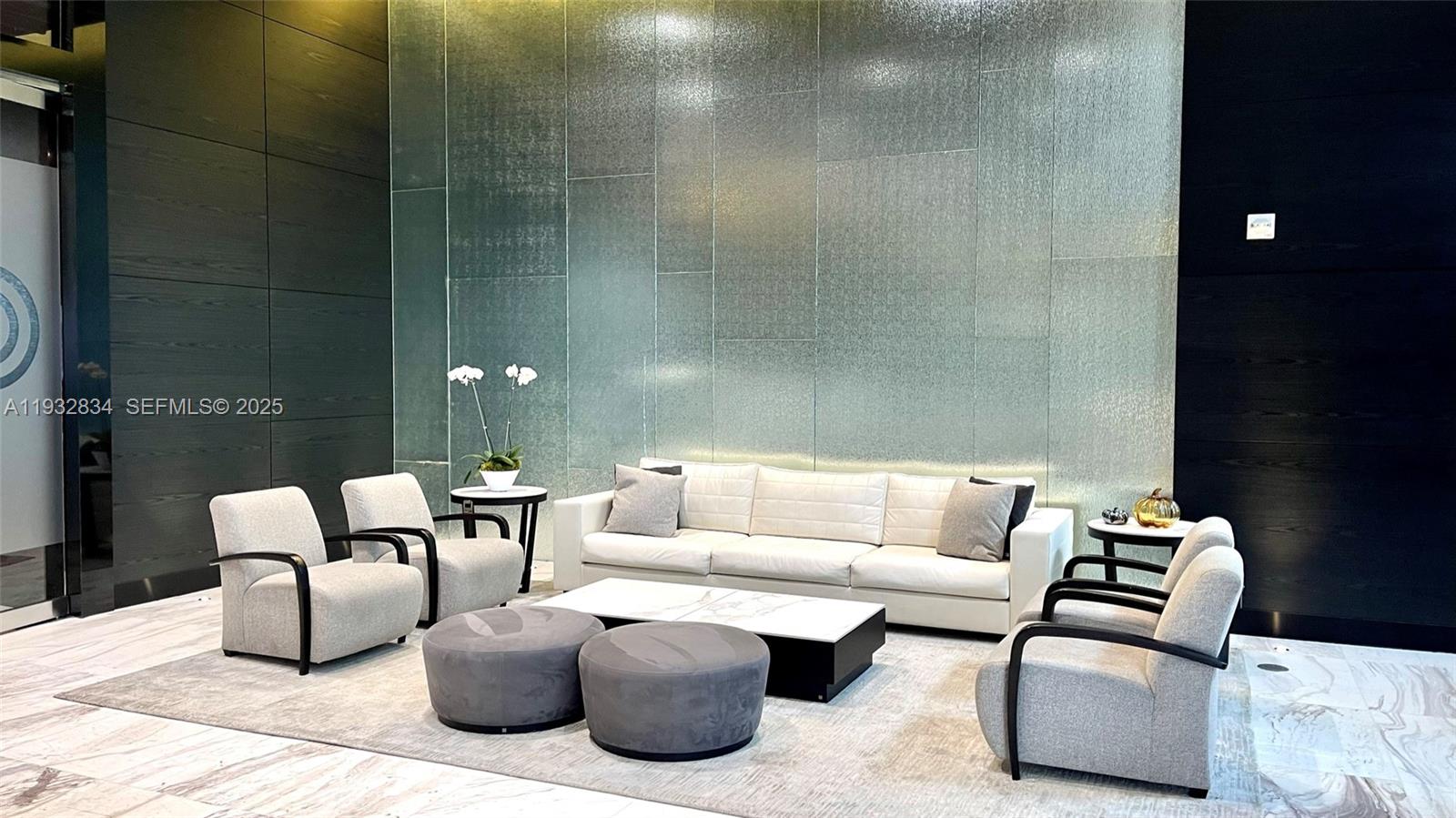 PARAMOUNT MIAMI WORLDCENT - Residential