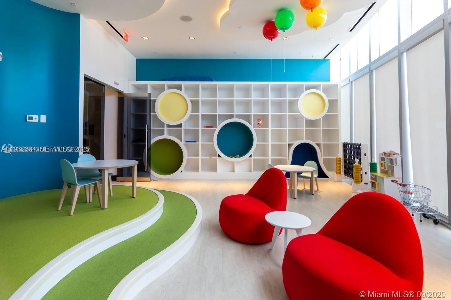 PARAMOUNT MIAMI WORLDCENT - Residential