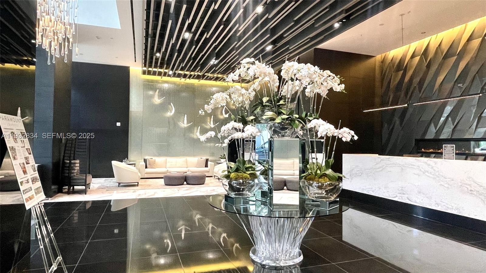 PARAMOUNT MIAMI WORLDCENT - Residential