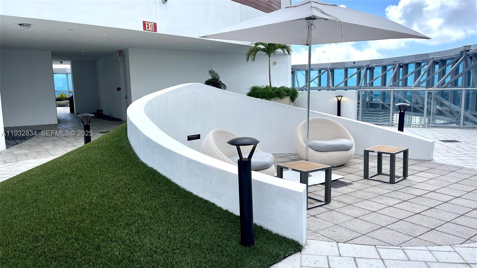 PARAMOUNT MIAMI WORLDCENT - Residential