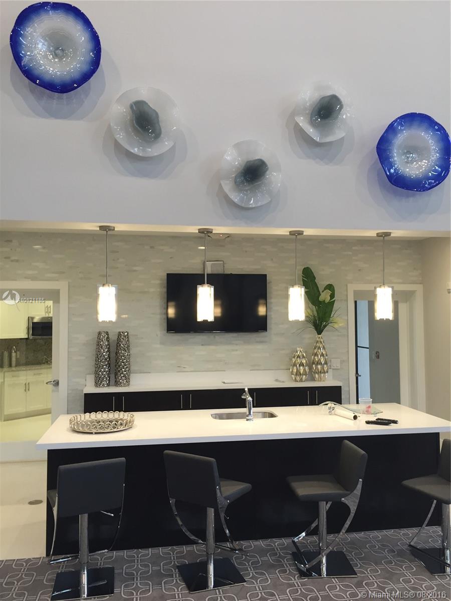 KENDALL COMMONS - Residential Lease