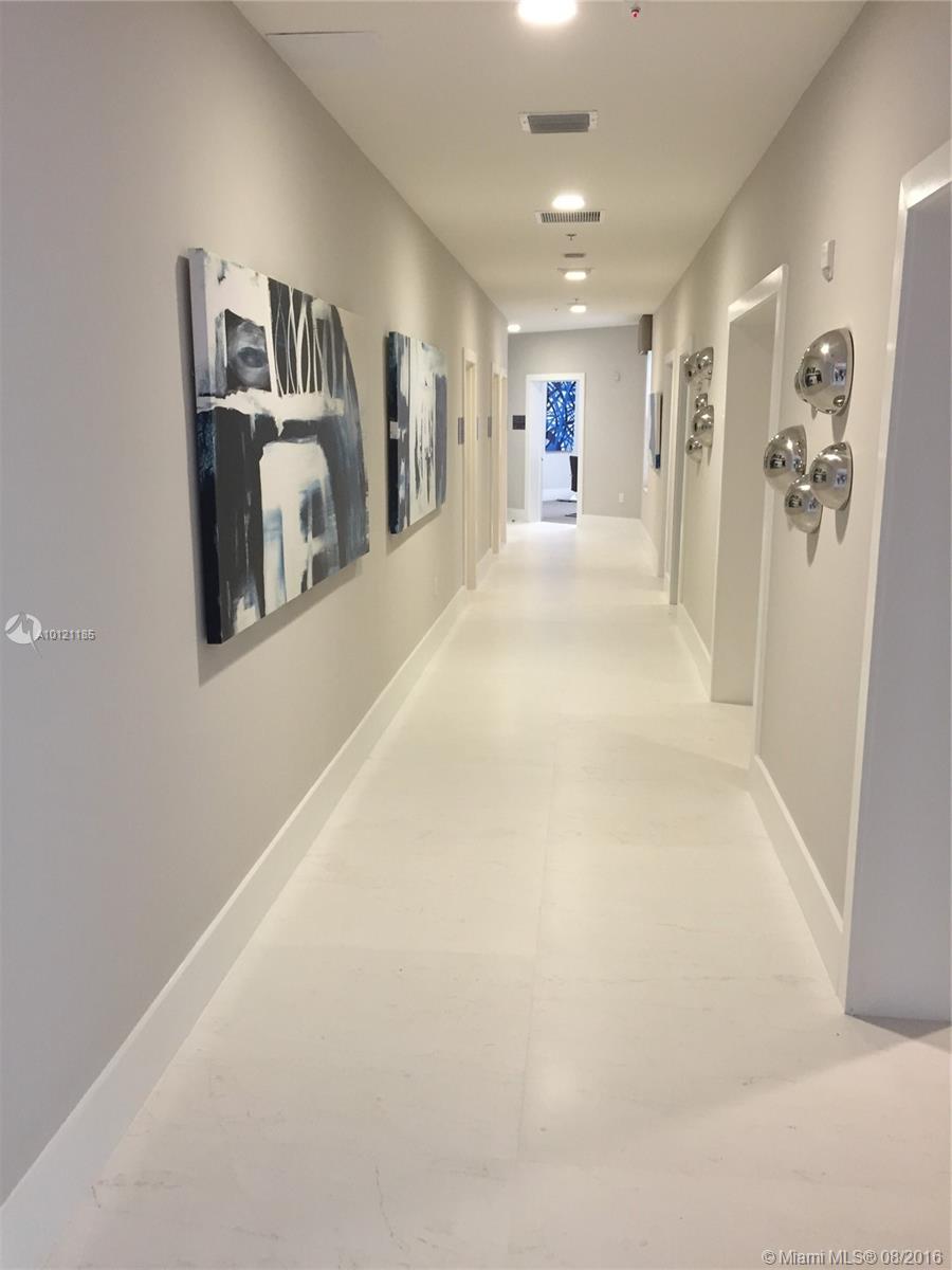 KENDALL COMMONS - Residential Lease