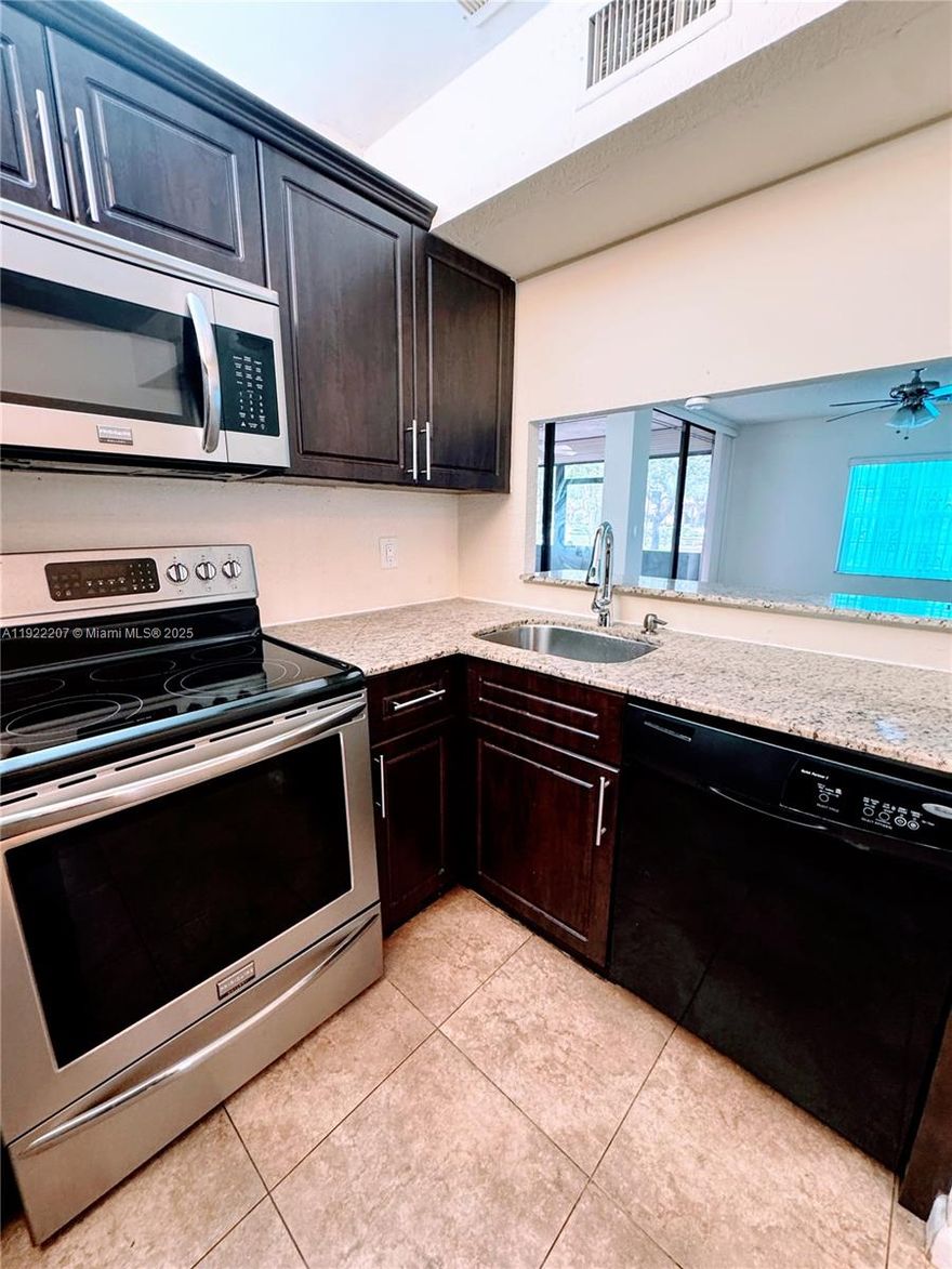 3/2 APARTMENT IN VERY DESIRABLES FOUNTAIN SPRINGS.LIGHT & BRIGHT TILES THROUGHOUT LIVING AREAS. EAT IN KITCHEN, GREAT FLOOR PLAN WITH SPLIT BEDROOMS. OVERSIZED SCREENED BALCONY WITH WASHER/DRYER HIDDEN IN CLOSET. SEPARATE EXTERIOR STORAGE ROOM. TAKE ADVANTAGE OF ALL FOUNTAIN SPRINGS AMENITIES. CLOSE TO MAJOR ROADS SCHOOLS AND SHOPPING. THENANT MUST HAVE RENTERS INSURANCE. ONLY TWO MONTHS TO MOVE .