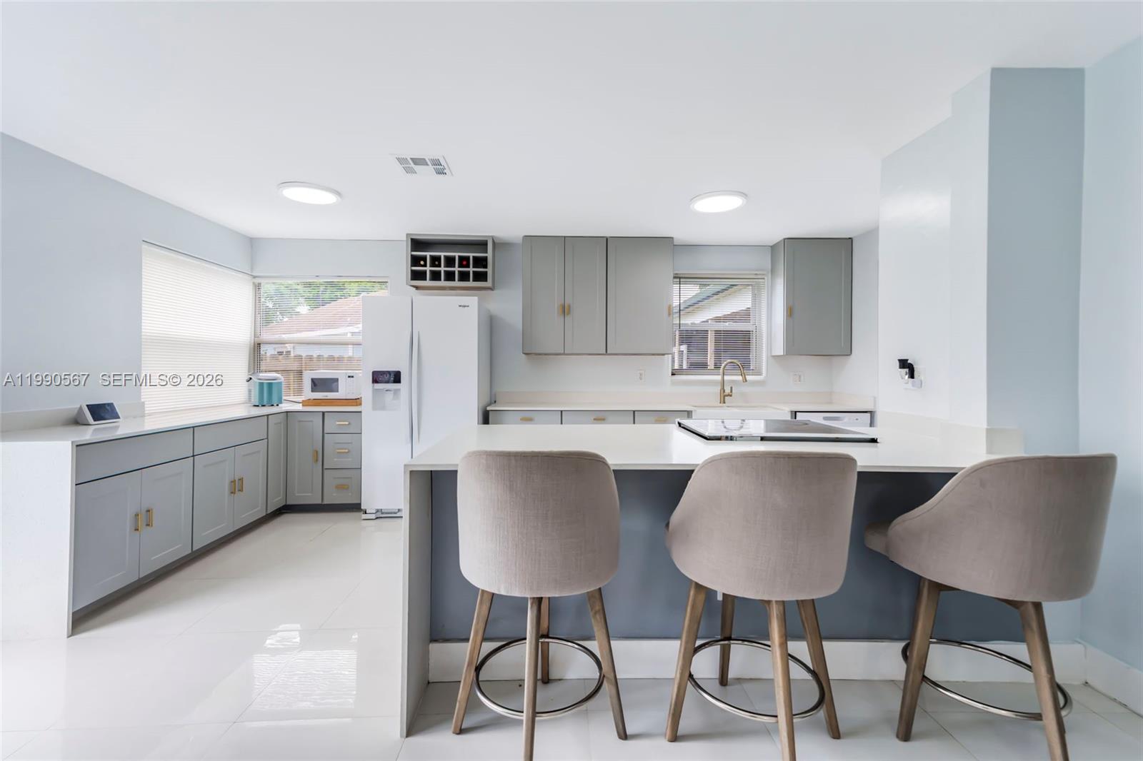 LAKES BY THE BAY SEC 6 - Residential