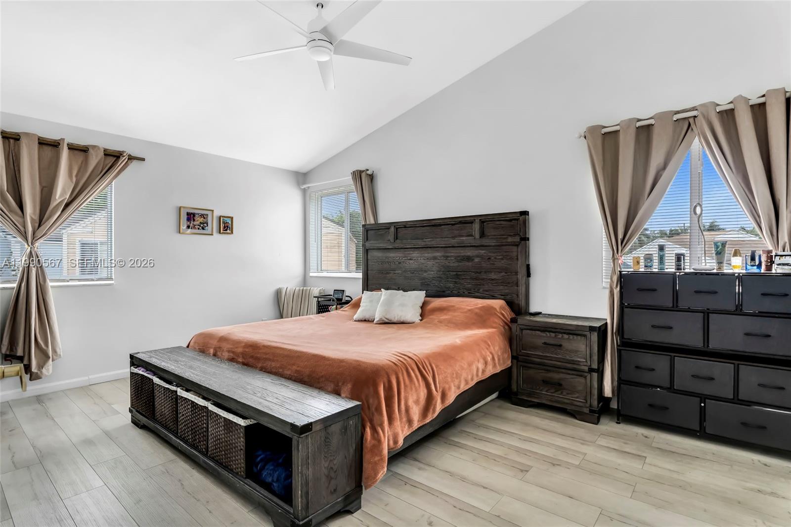 LAKES BY THE BAY SEC 6 - Residential