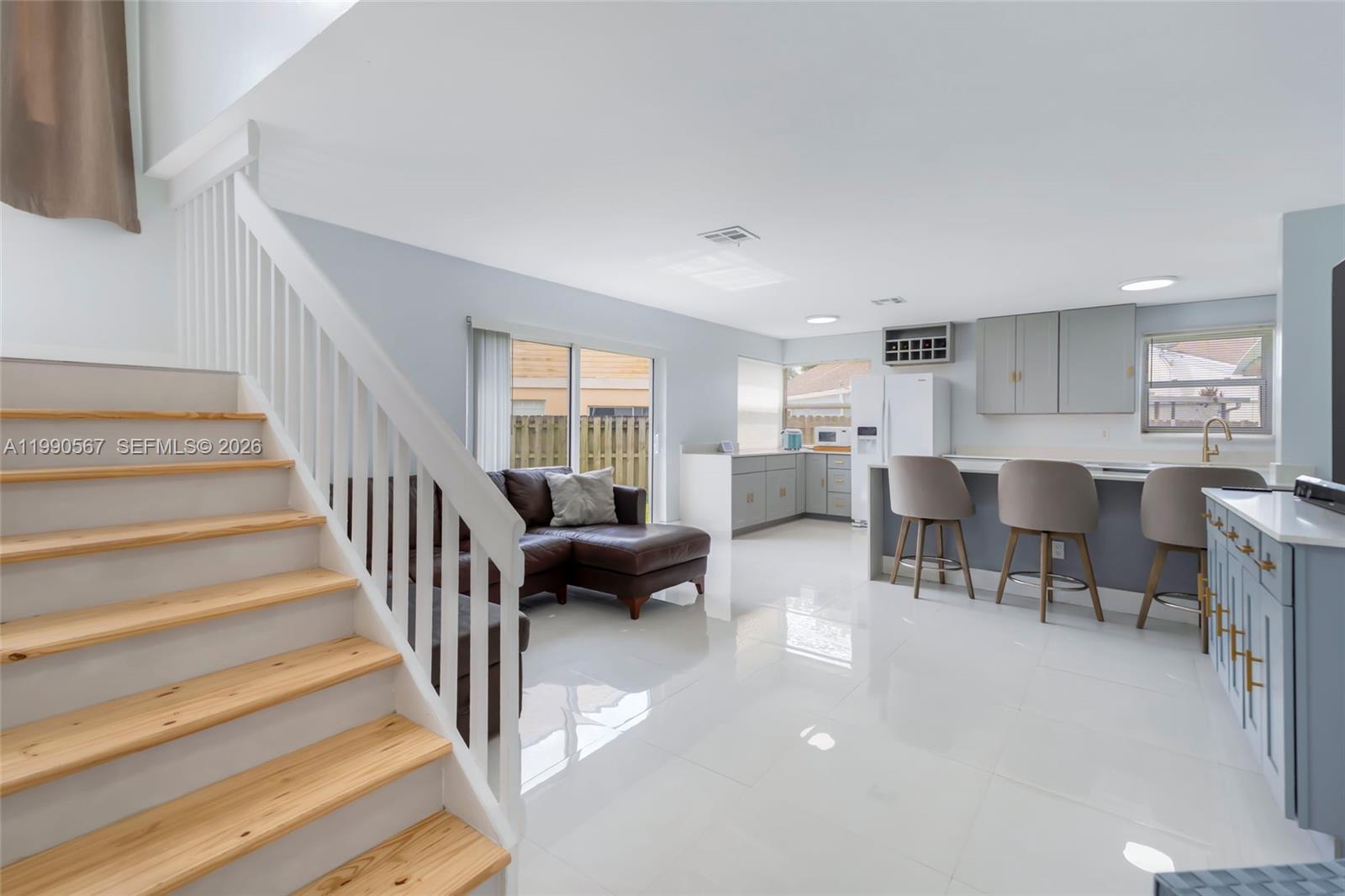 LAKES BY THE BAY SEC 6 - Residential