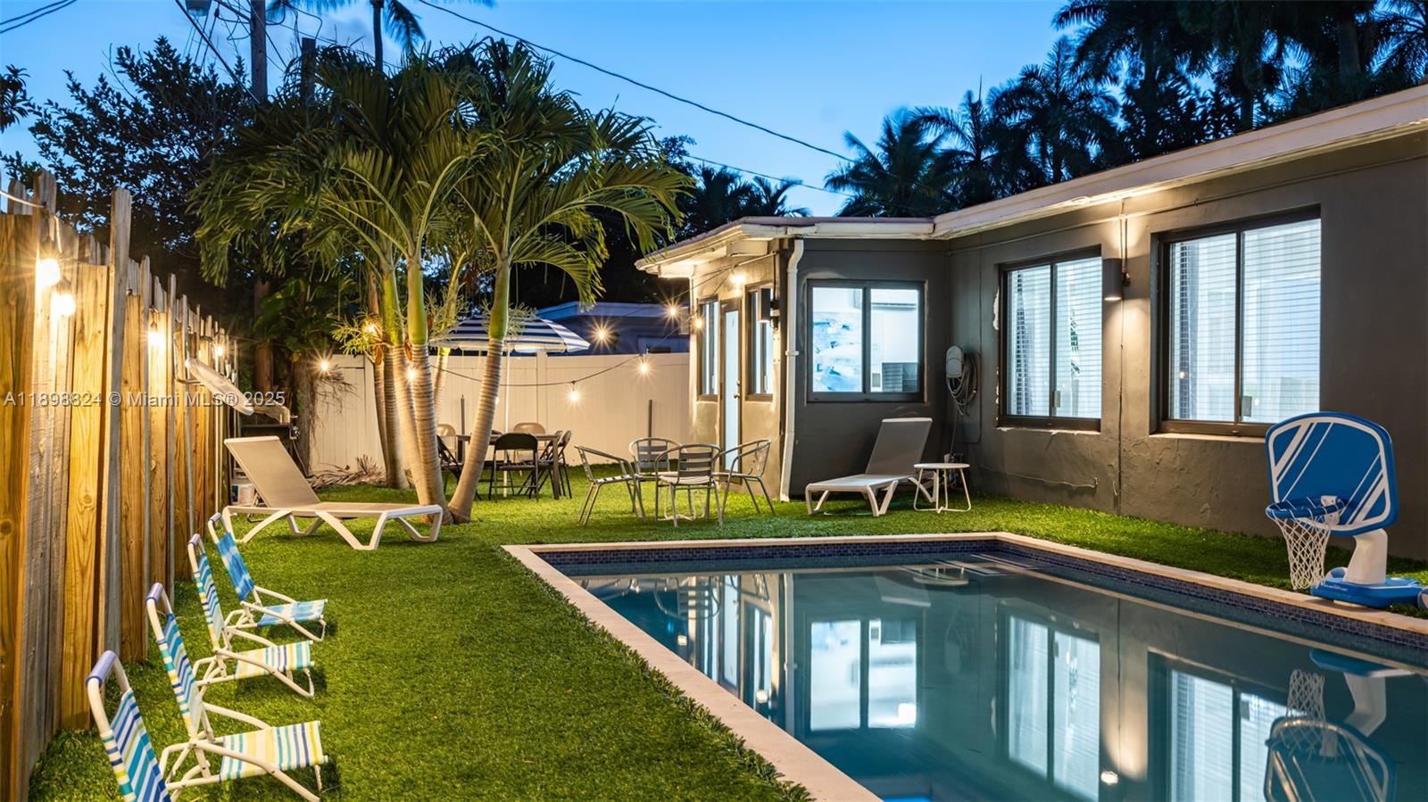 GULFSTREAM ESTATES NO 3 - Residential Lease