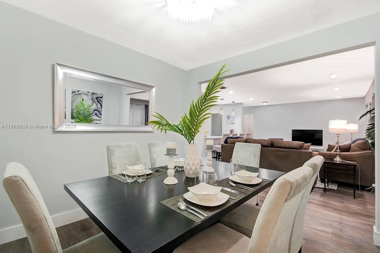 GULFSTREAM ESTATES NO 3 - Residential Lease