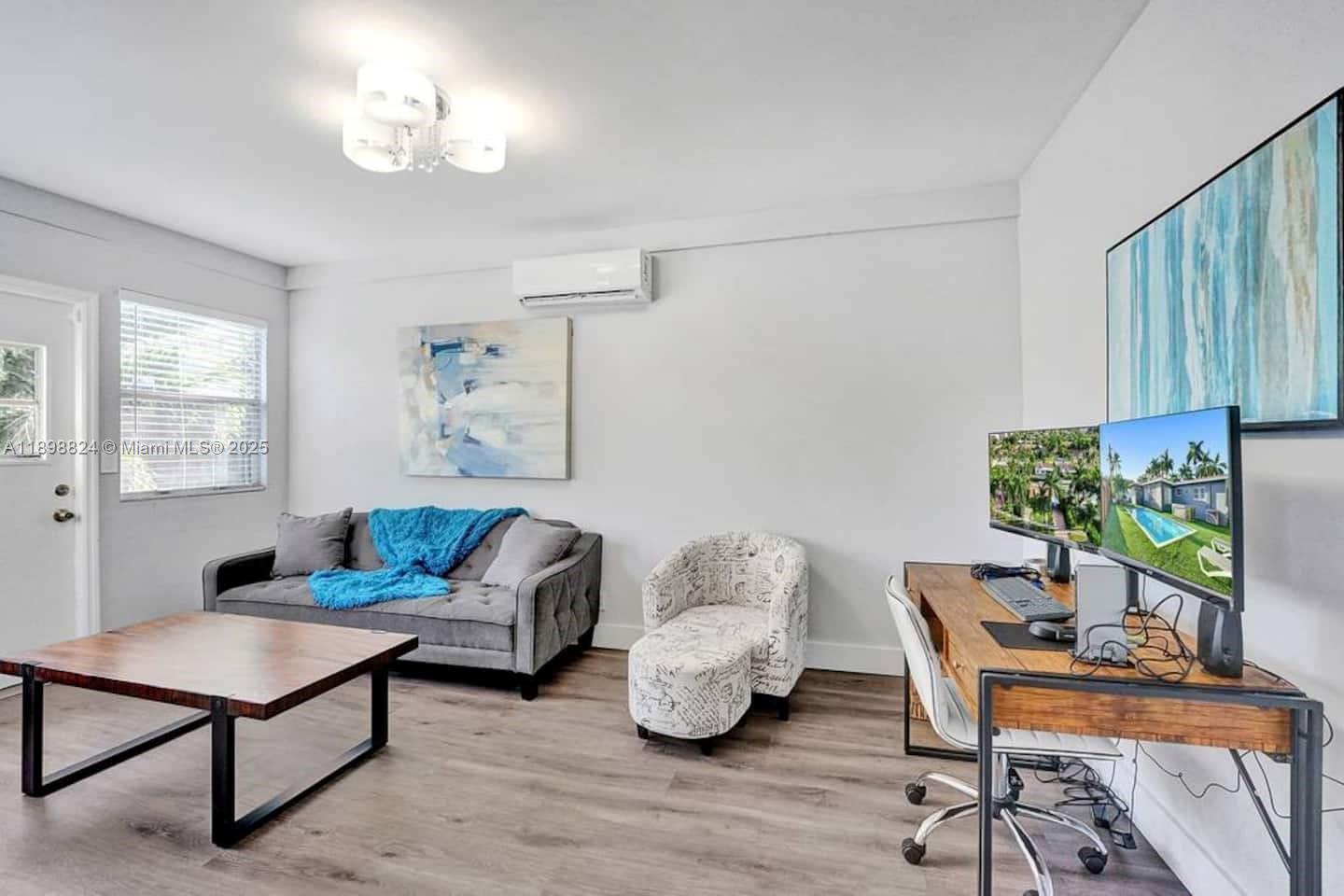 GULFSTREAM ESTATES NO 3 - Residential Lease