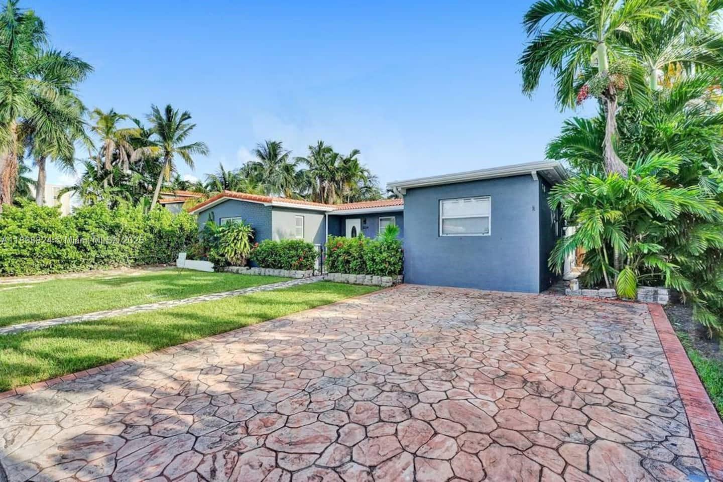 GULFSTREAM ESTATES NO 3 - Residential Lease