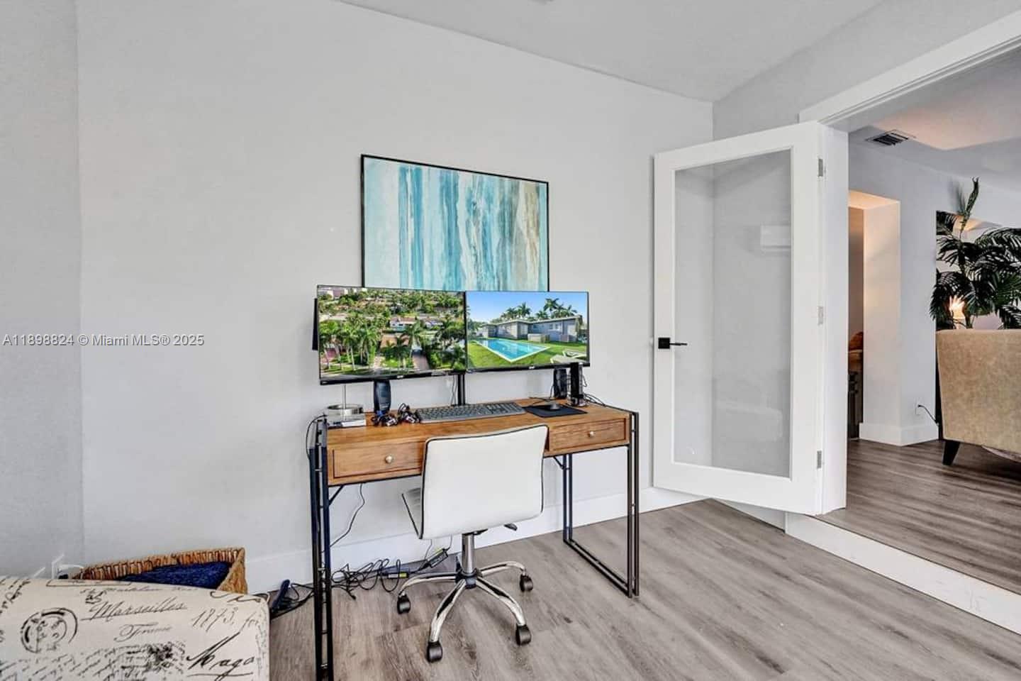 GULFSTREAM ESTATES NO 3 - Residential Lease