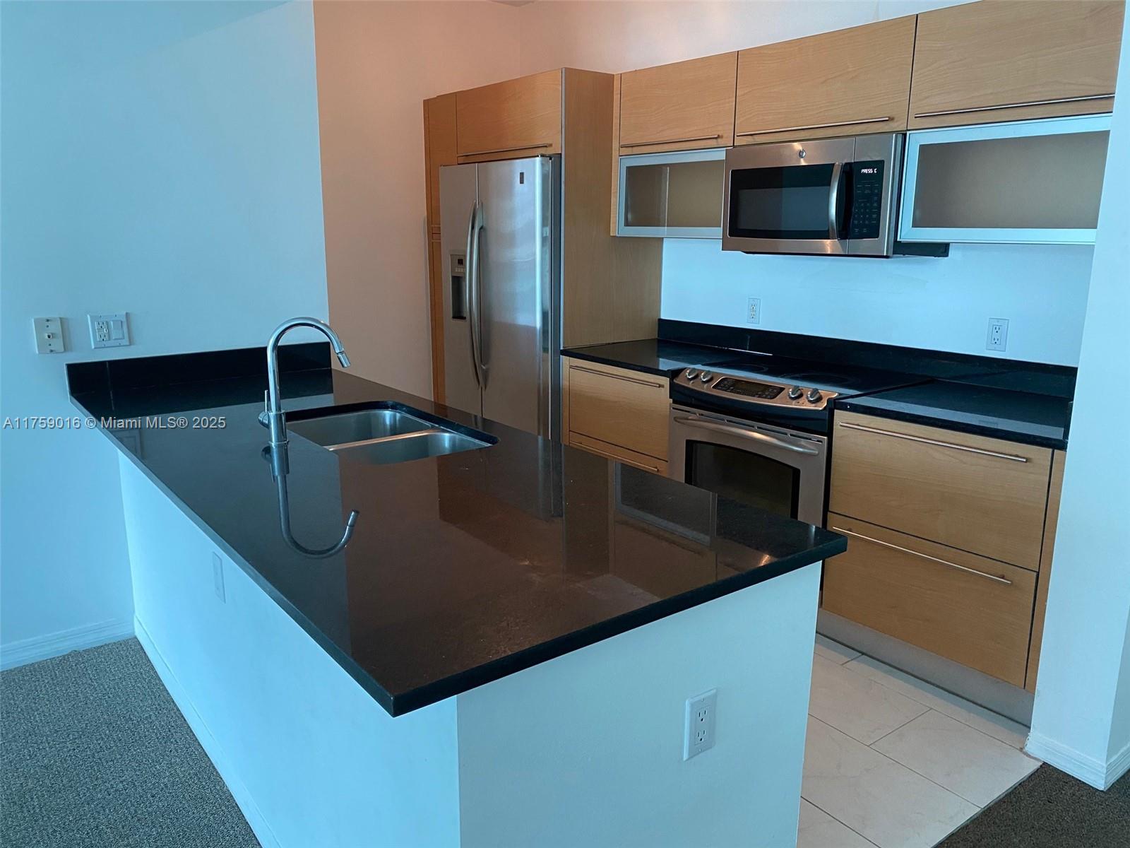 MARY BRICKELLS ADDN BLK 1 - Residential