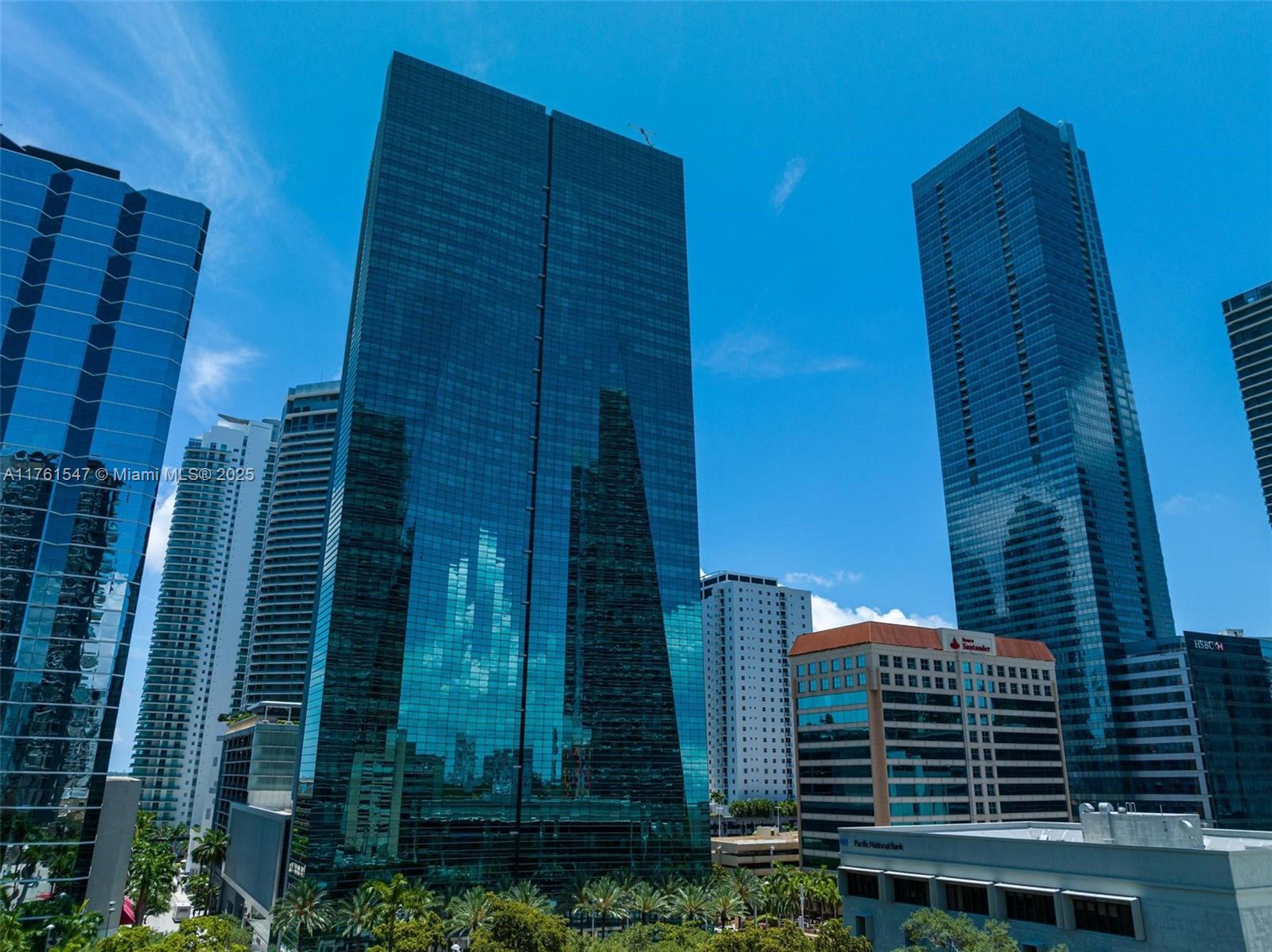 MAYFIELD CONDO - Residential