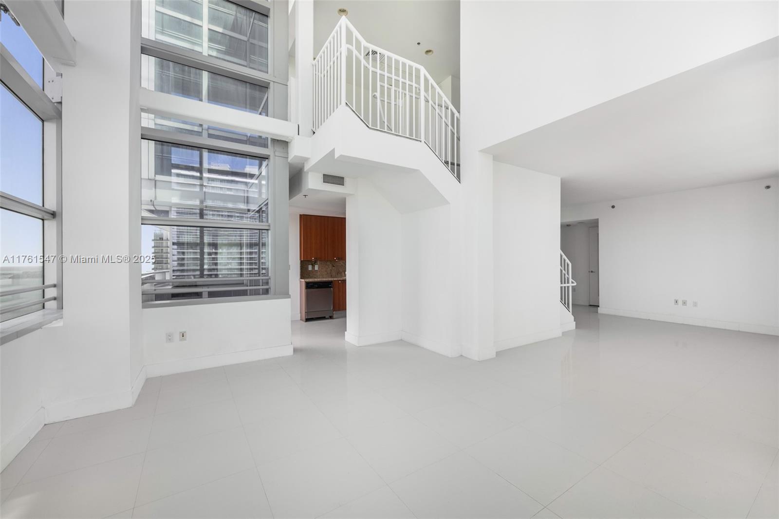 MAYFIELD CONDO - Residential