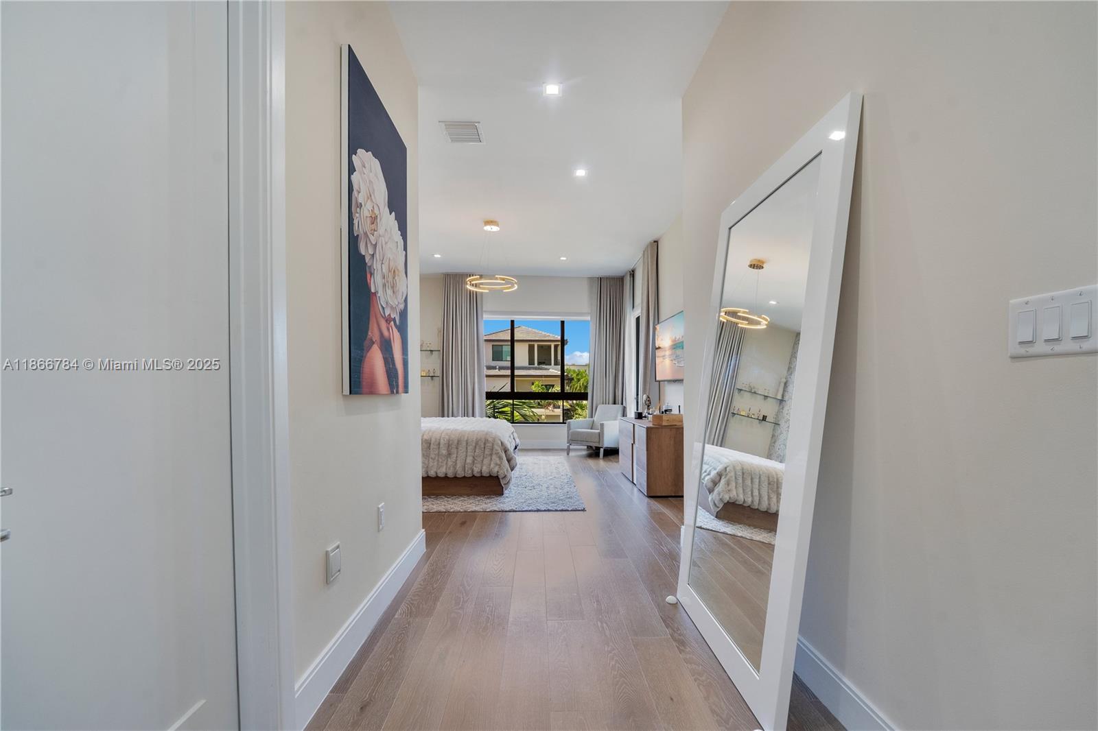 DOWNTOWN DORAL SOUTH PHAS - Residential Lease