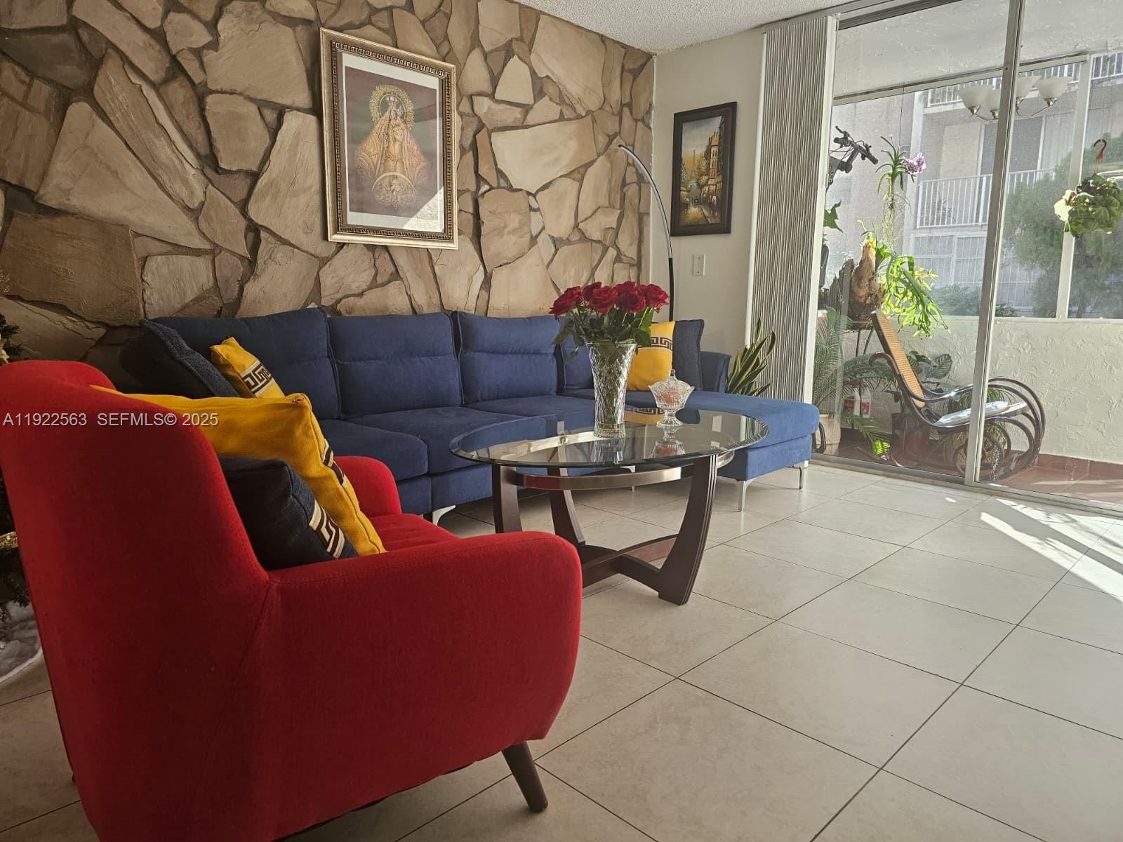 SUMMIT CHASE CONDO - Residential