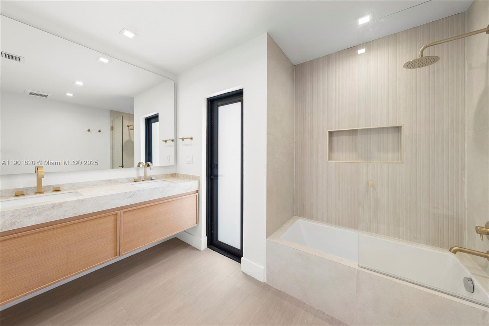 KENDALL LANE ESTATES SEC - Residential