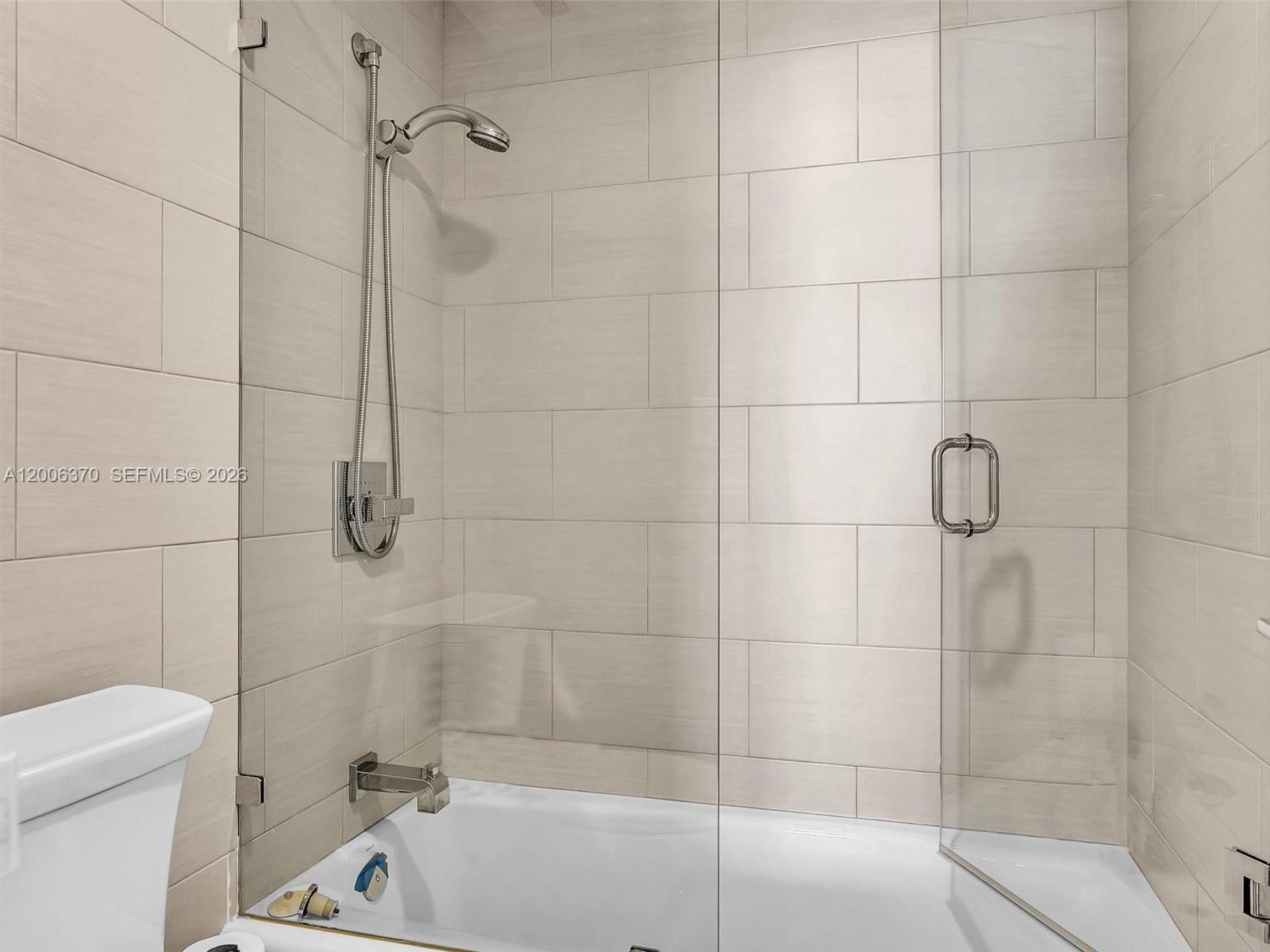 ARLEN HOUSE WEST CONDO - Residential