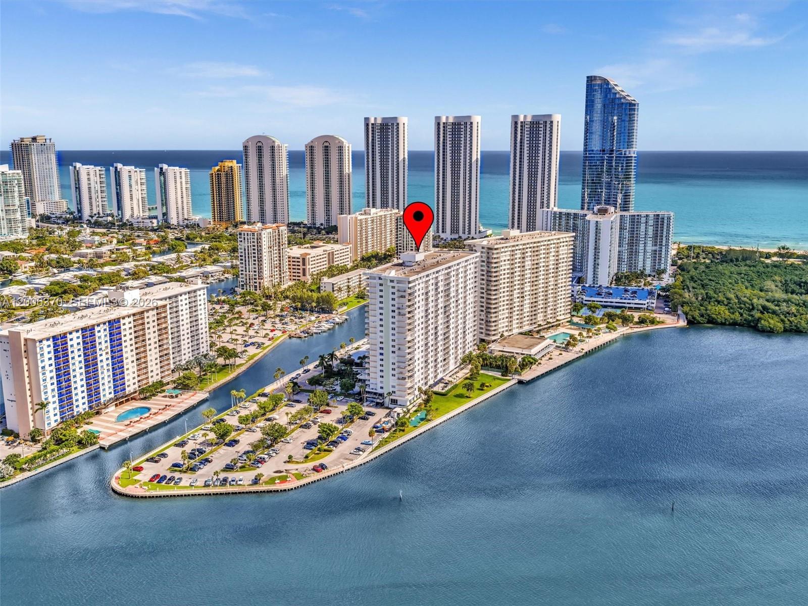 ARLEN HOUSE WEST CONDO - Residential