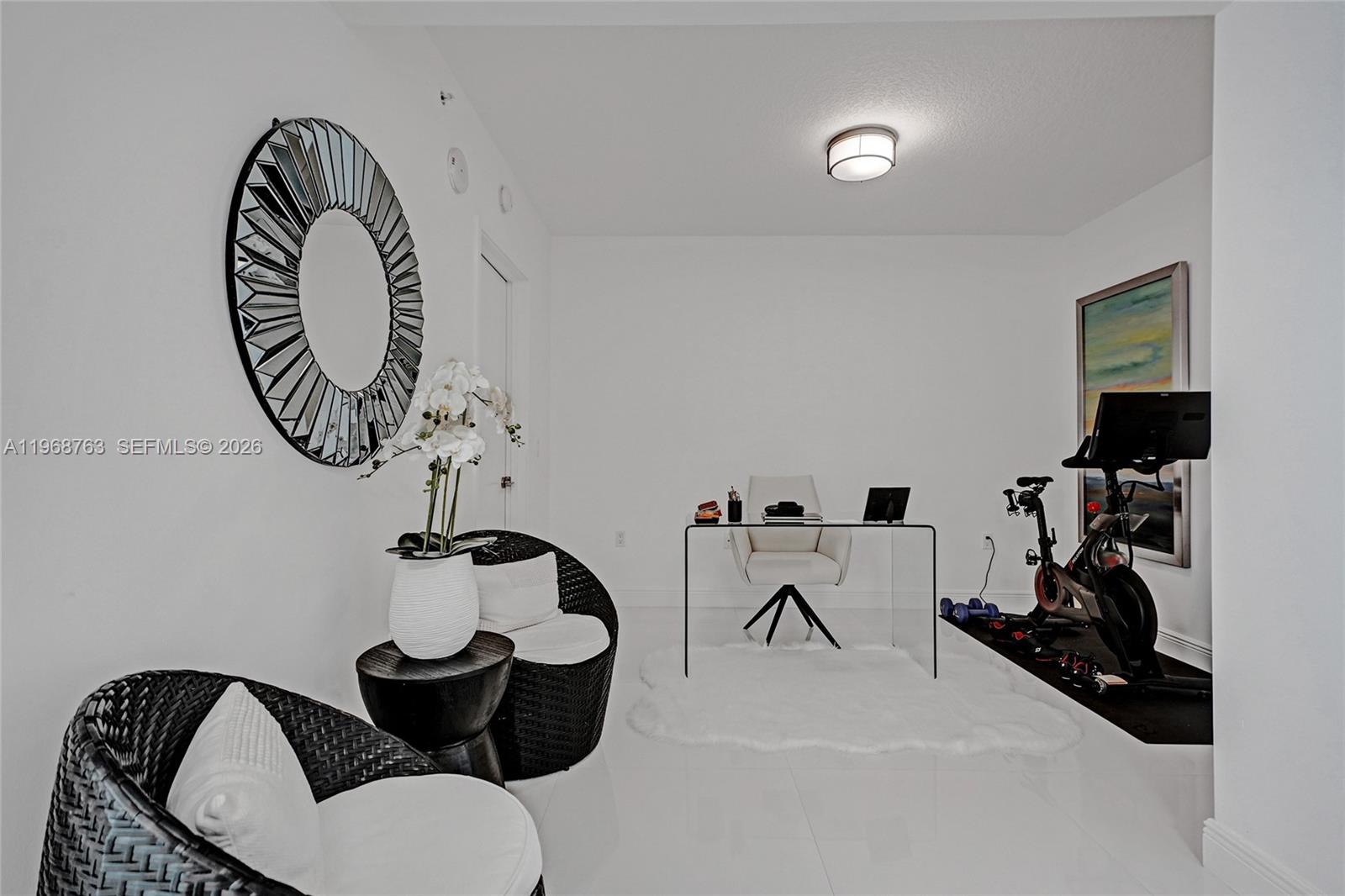 PARQUE TOWERS CONDO - Residential