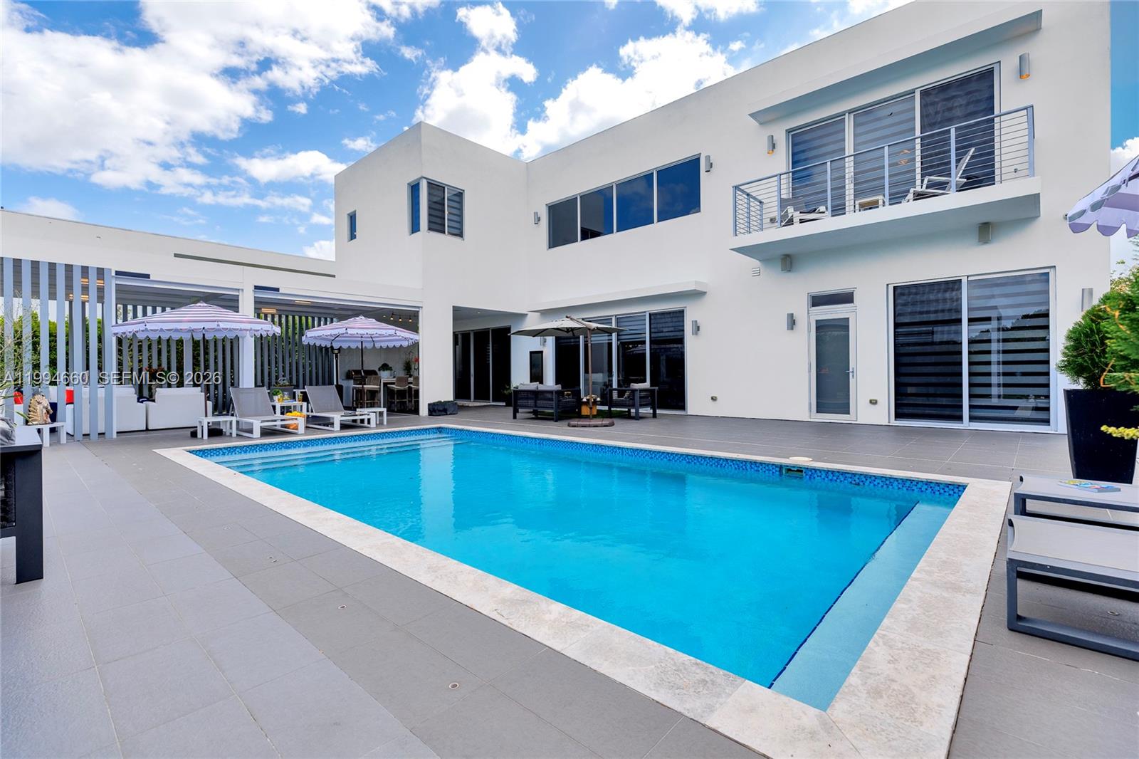 Botaniko At Weston - Residential