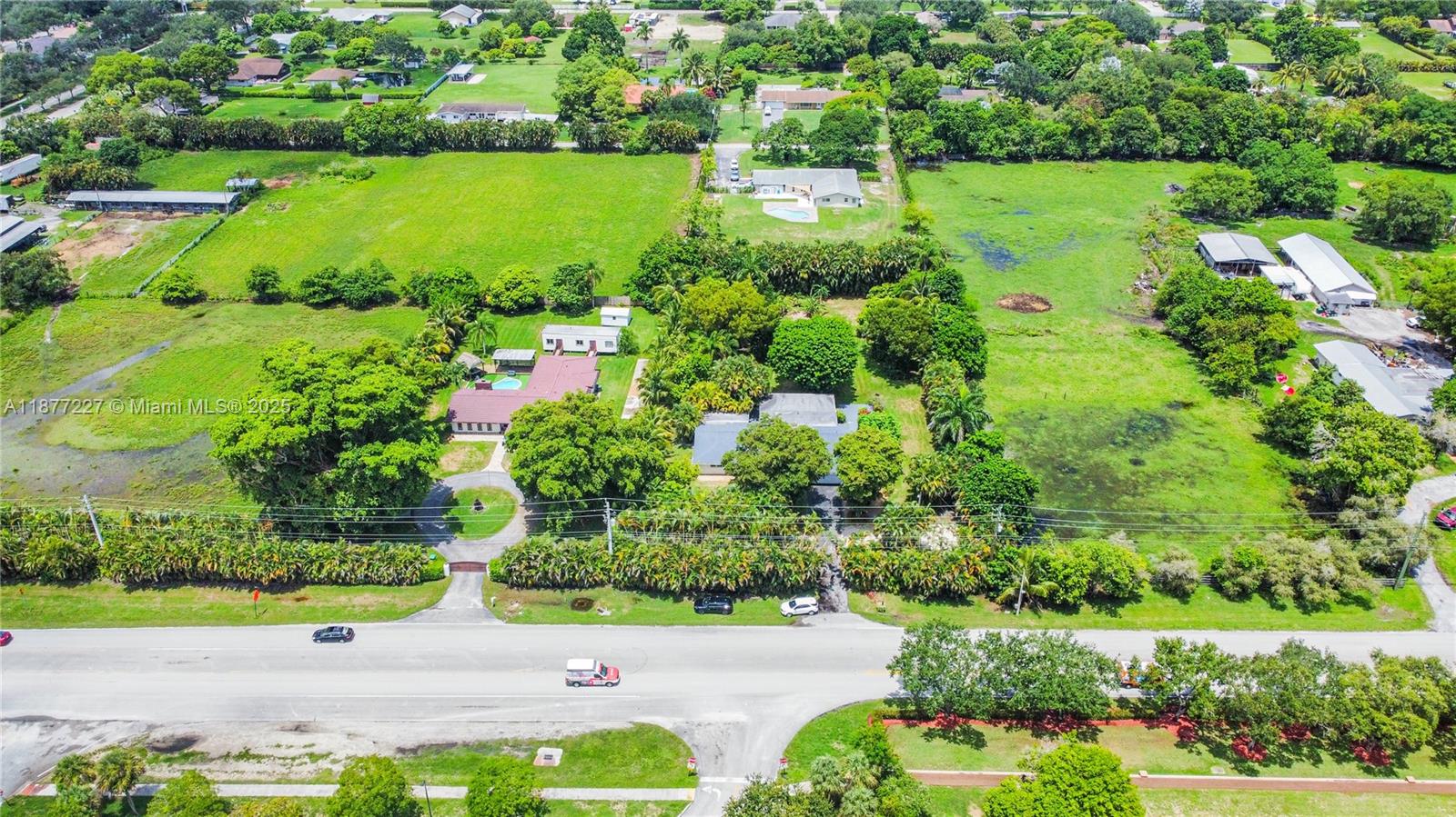 CHAMBERS LAND CO SUB SE1/ - Residential Lease