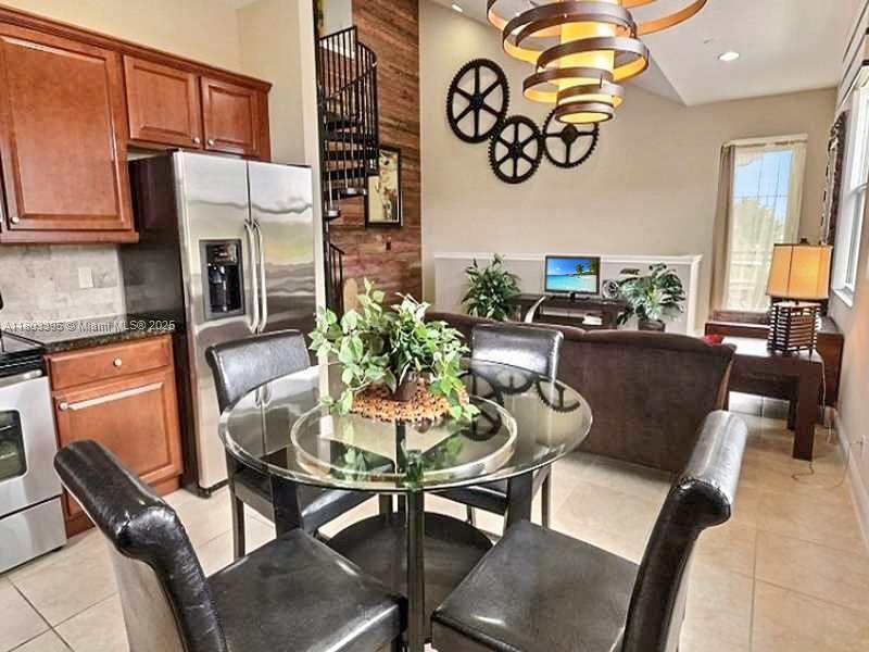 4001 Cascada Cir