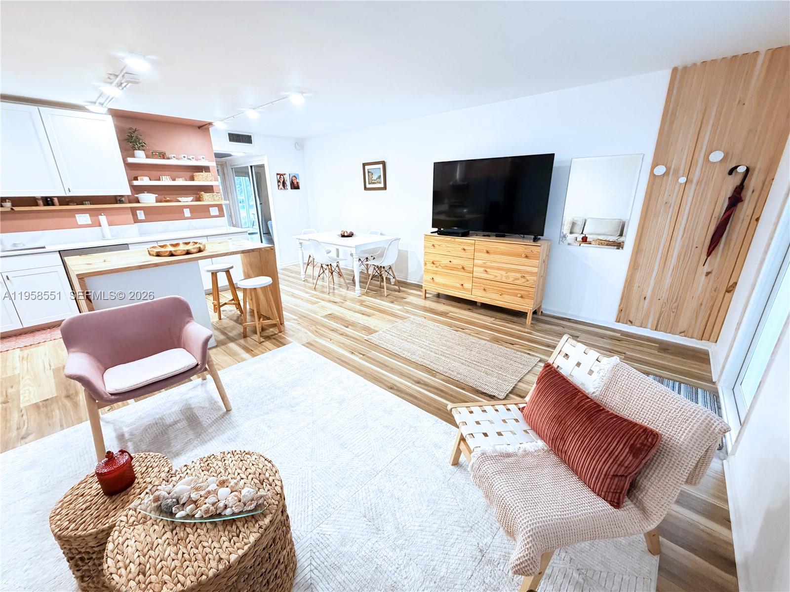 CAMBRIDGE F CONDO - Residential Lease