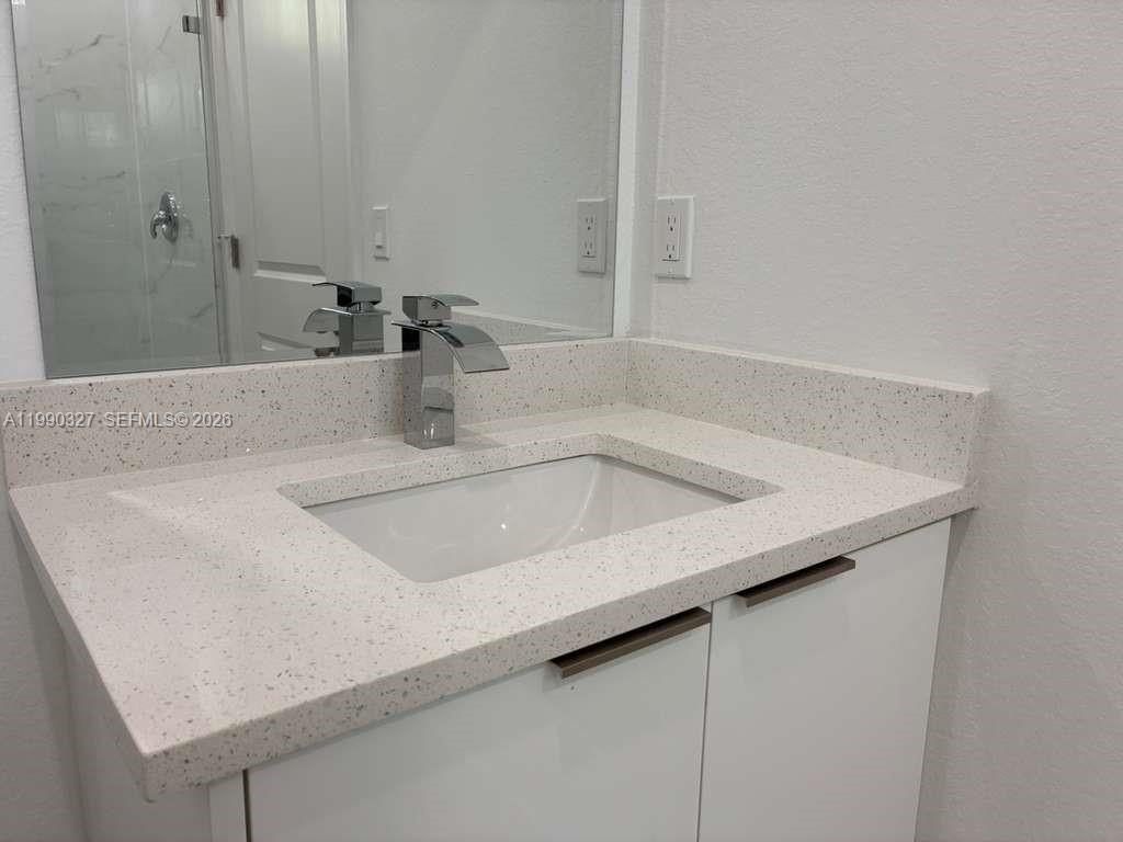 Port LaBelle - Residential