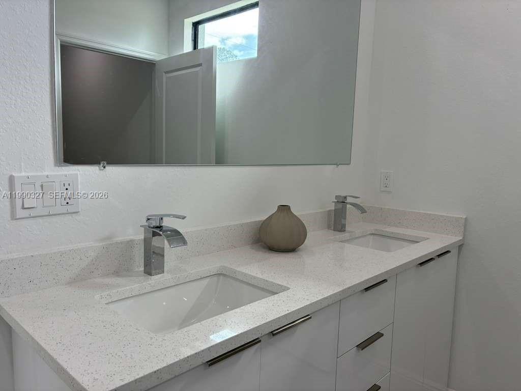 Port LaBelle - Residential