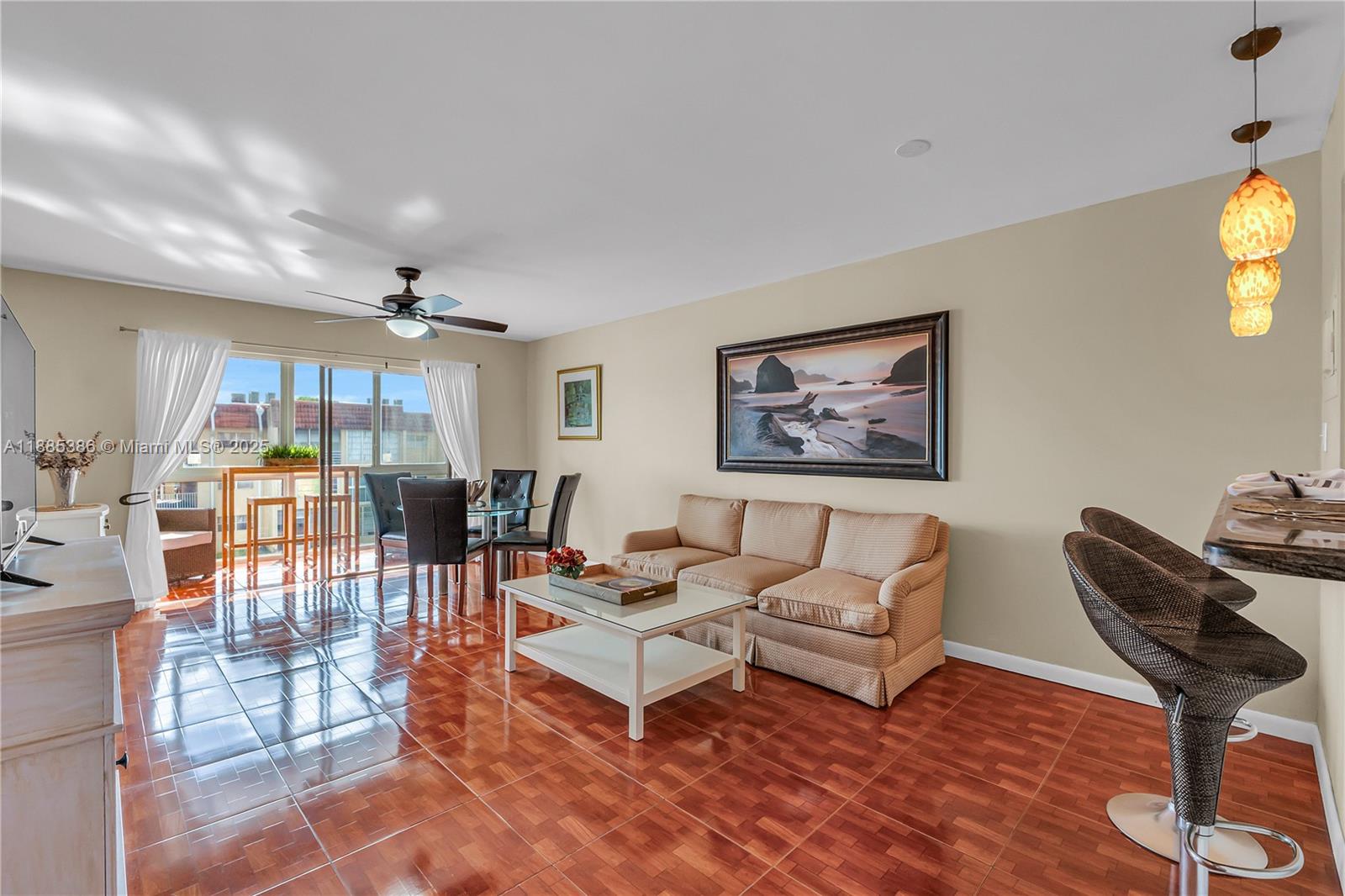 SUNRISE LAKES 80 CONDO - Residential