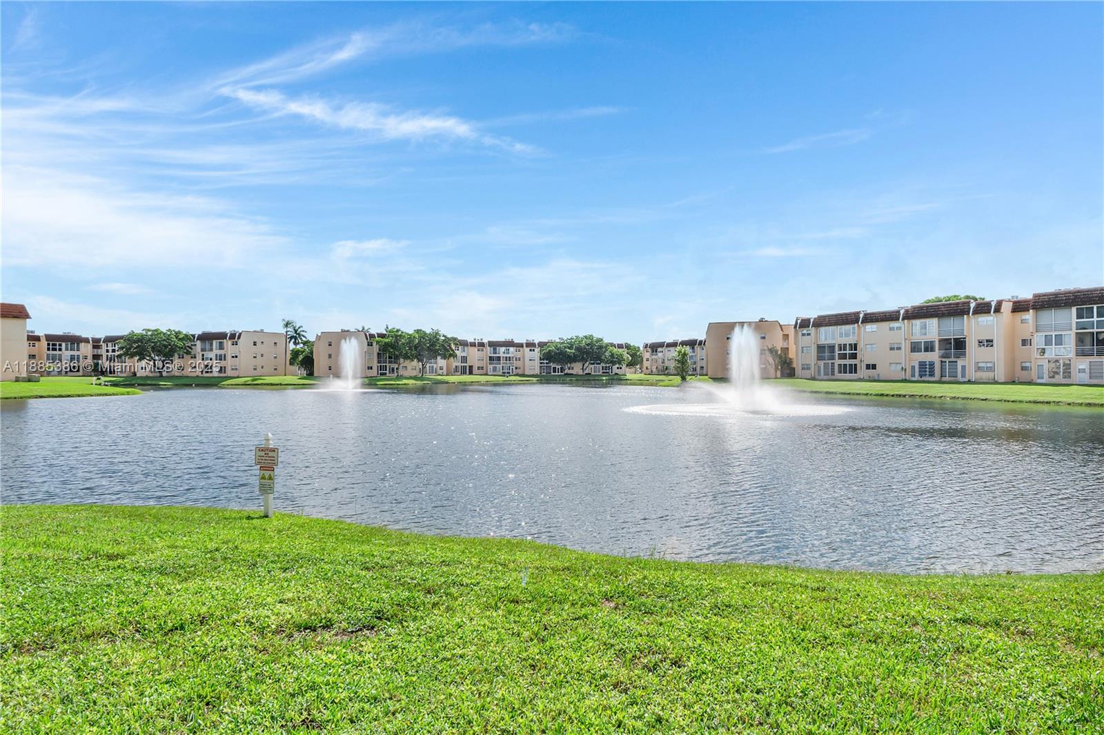 SUNRISE LAKES 80 CONDO - Residential