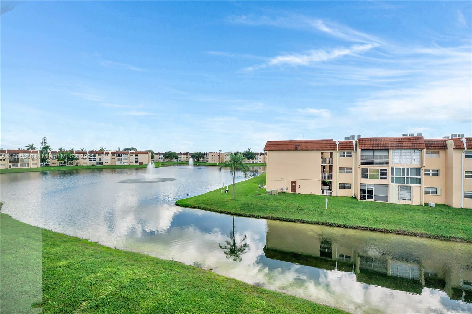 SUNRISE LAKES 80 CONDO - Residential