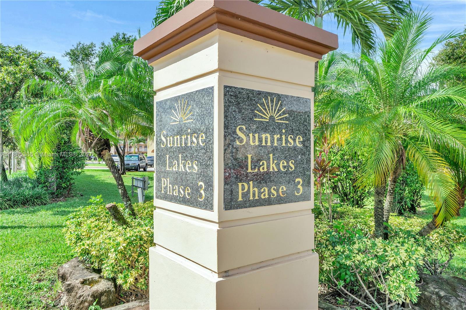 SUNRISE LAKES 80 CONDO - Residential